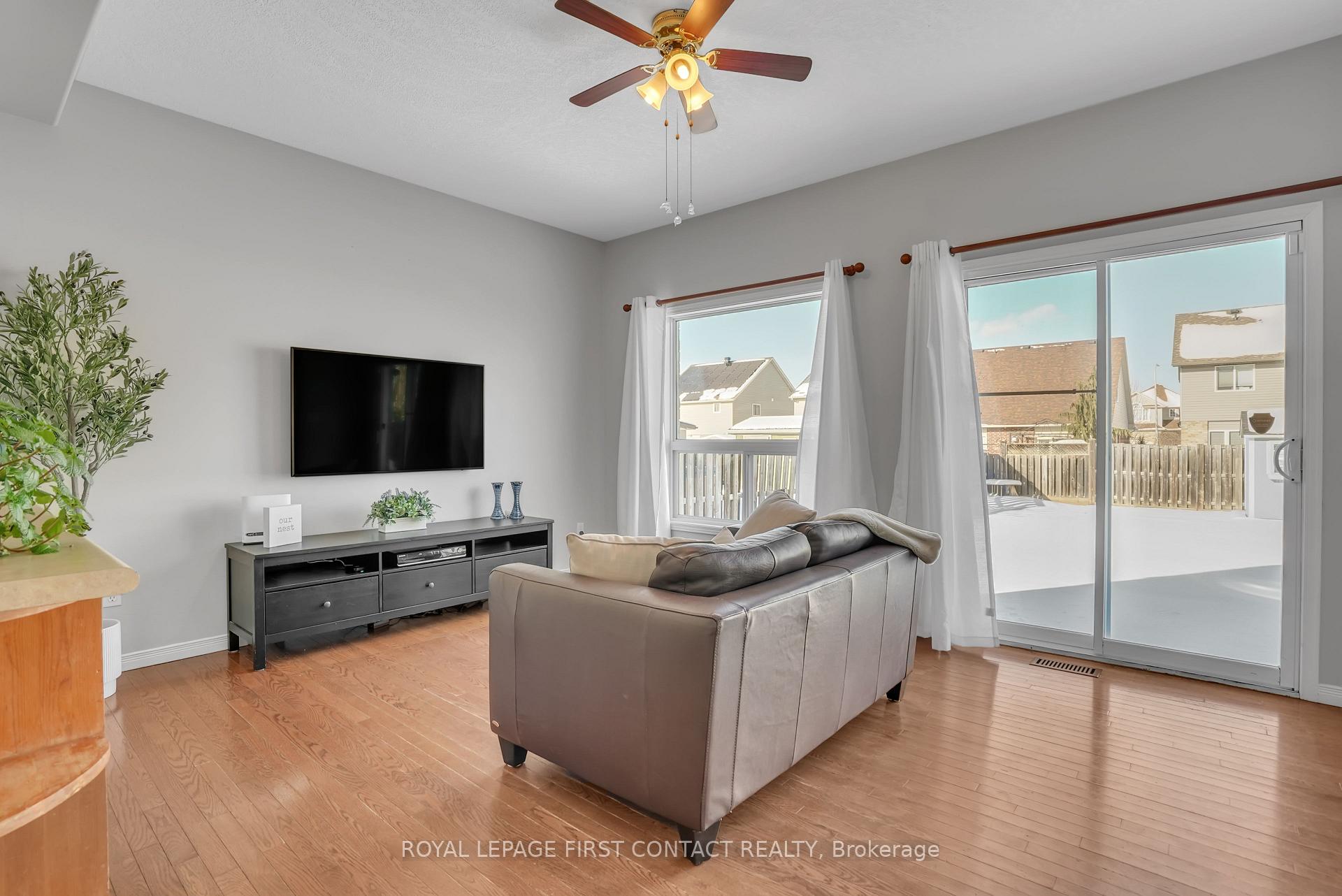 Photo 7 of 62 Wallace Street, New Tecumseth, Alliston — HOMEH