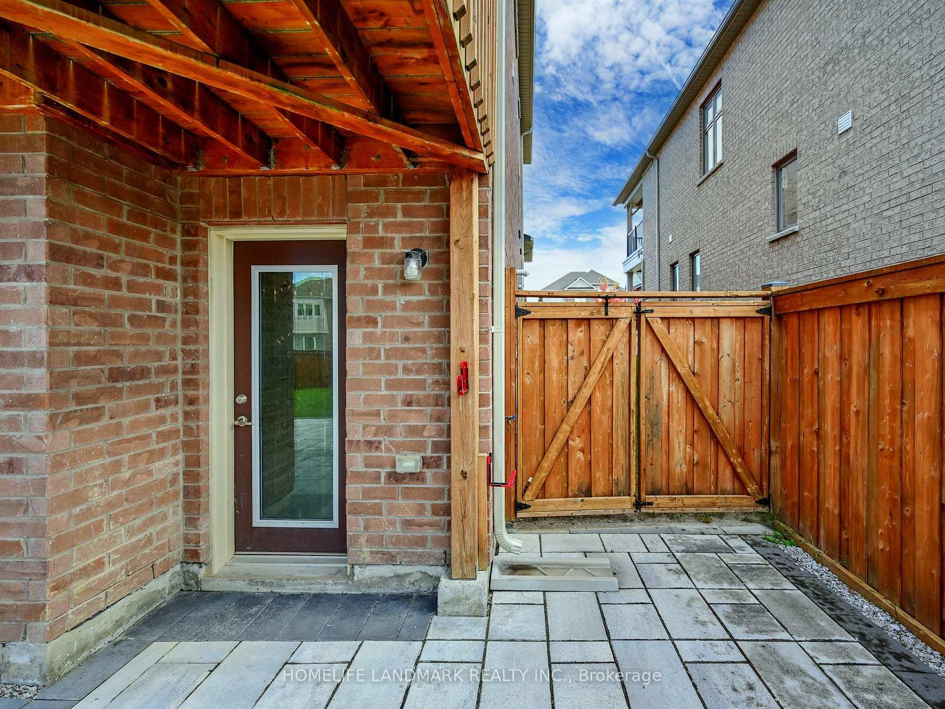 Photo 33 of 51 Gould Crescent, New Tecumseth, Tottenham — HOMEH