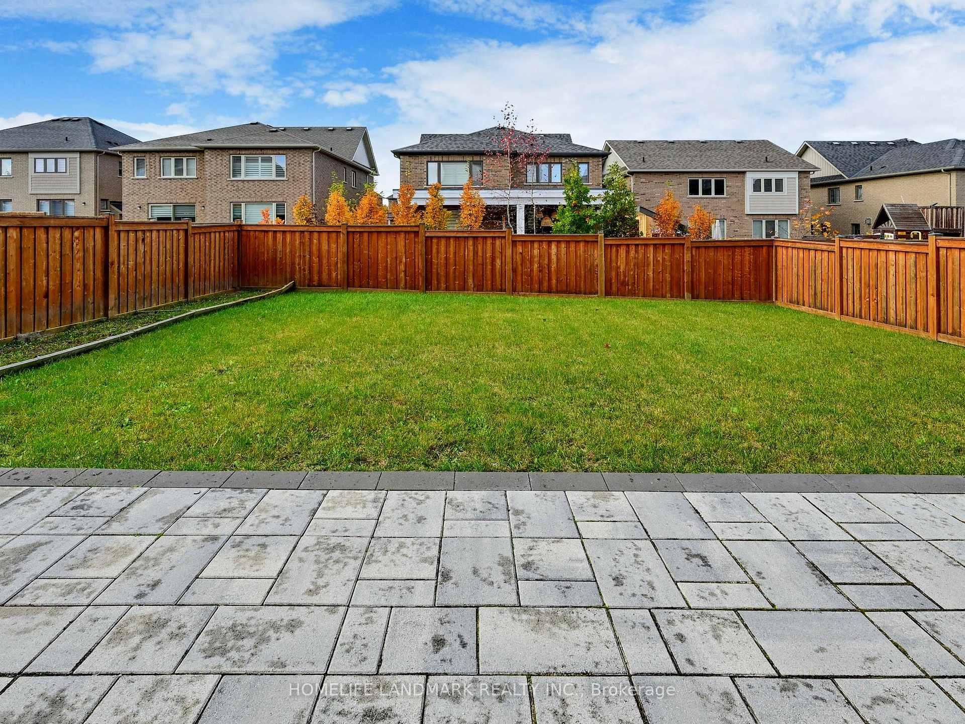 Photo 36 of 51 Gould Crescent, New Tecumseth, Tottenham — HOMEH
