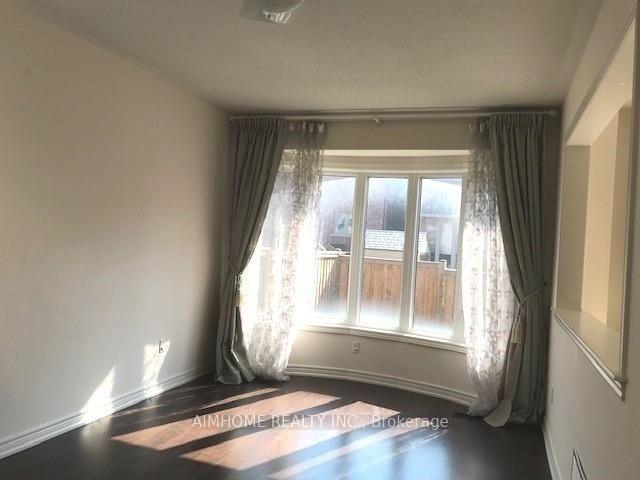Photo 3 of 15 Percy Stover Drive, Markham, Berczy — HOMEH