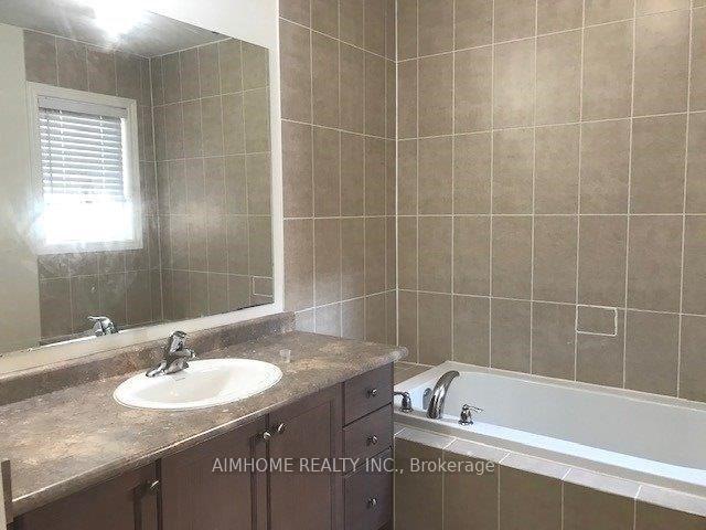 Photo 8 of 15 Percy Stover Drive, Markham, Berczy — HOMEH