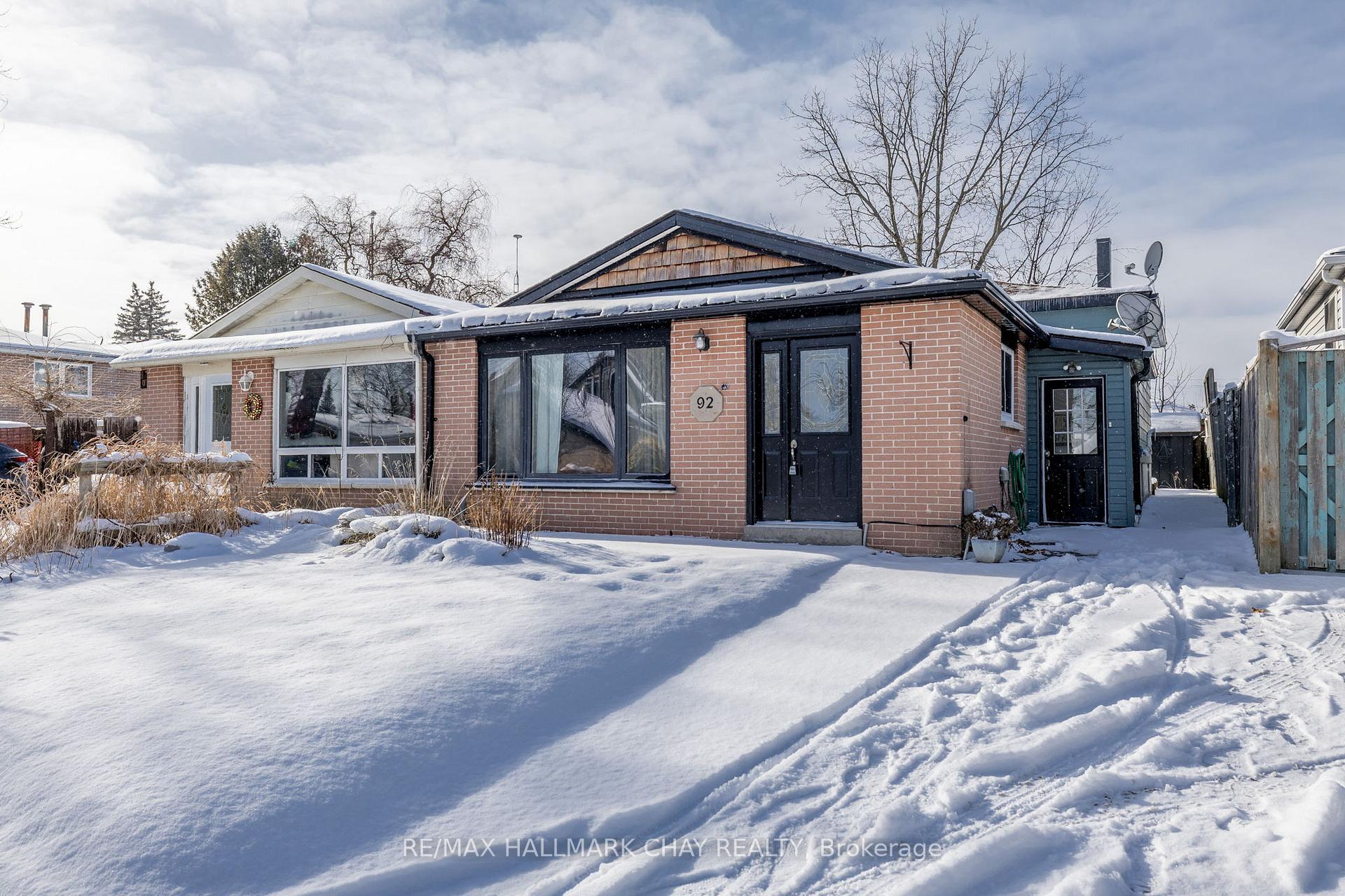 Photo 1 of 92 Walkem Drive, New Tecumseth, Tottenham — HOMEH