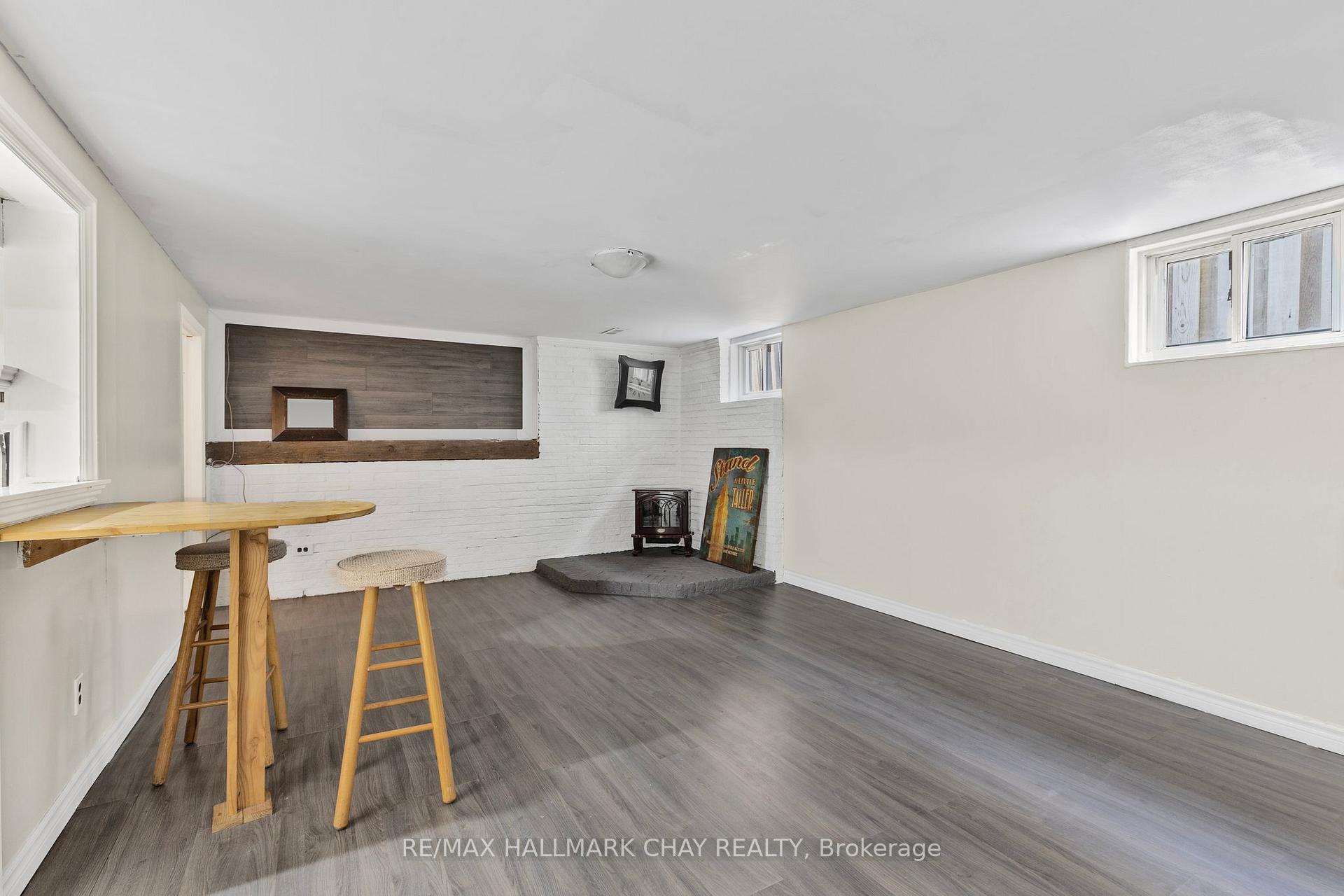 Photo 20 of 92 Walkem Drive, New Tecumseth, Tottenham — HOMEH
