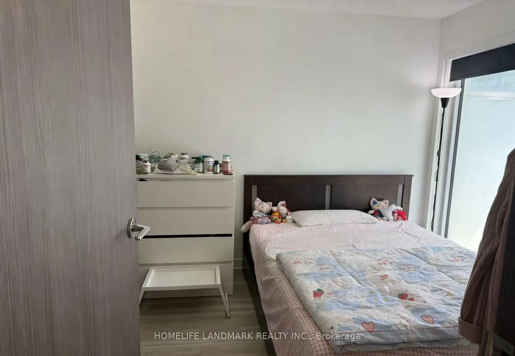 Photo 8 of Unit 801, 19 Bathurst Street, Toronto, Waterfront Communities — HOMEH