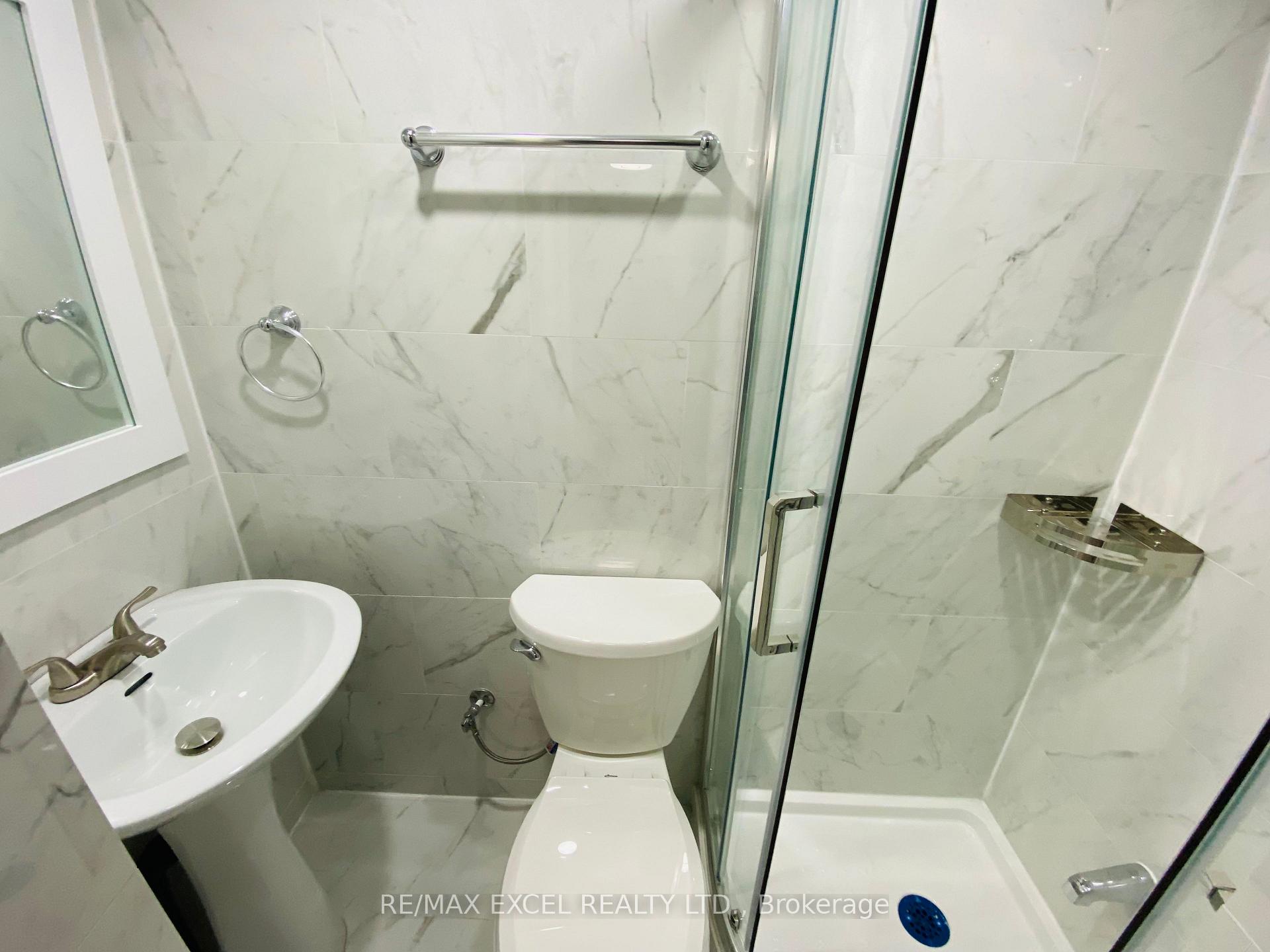 Photo 15 of 33 Sorrell Crescent, Markham, Milliken Mills East — HOMEH