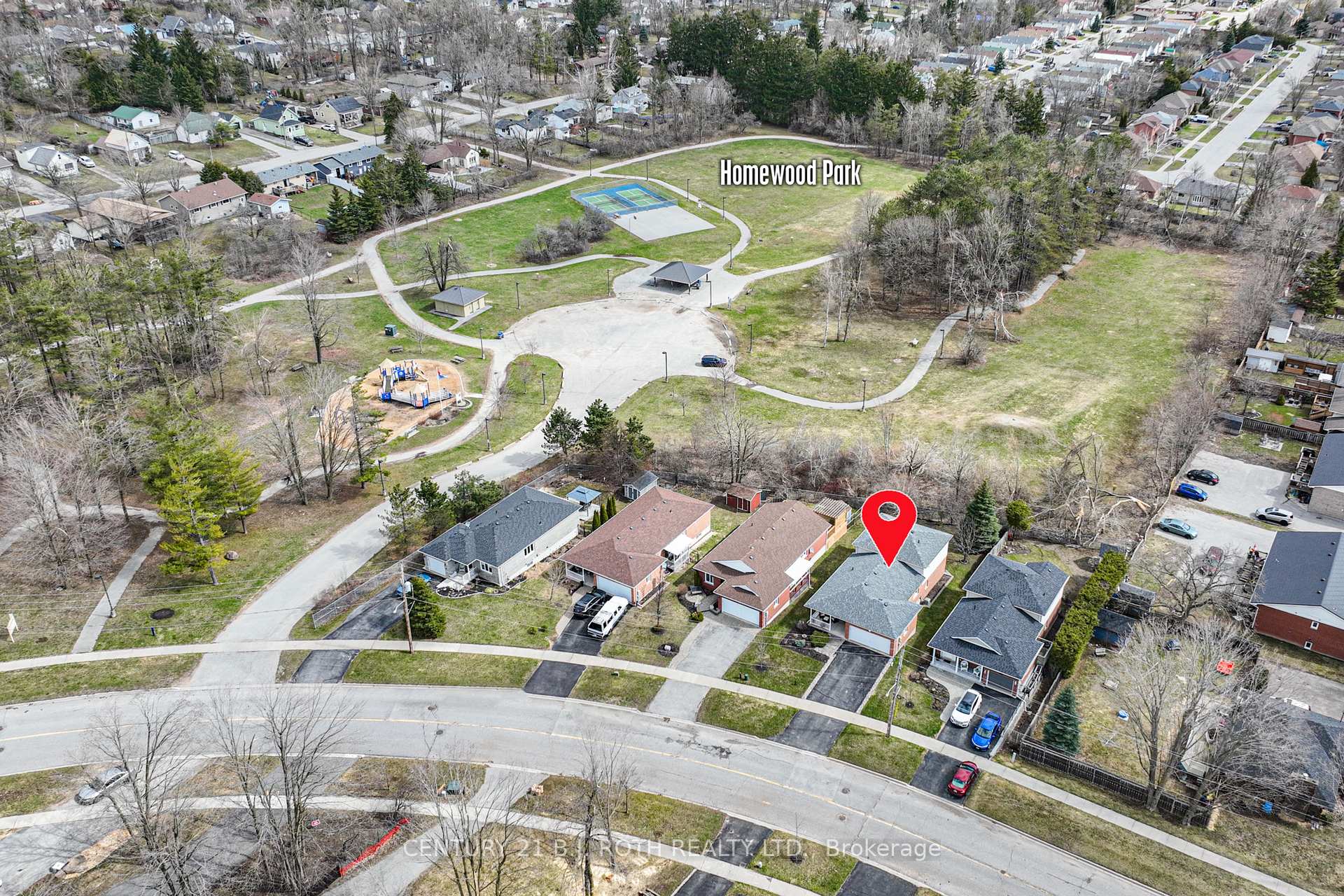 Photo 2 of 60 Woodside Drive, Orillia — HOMEH