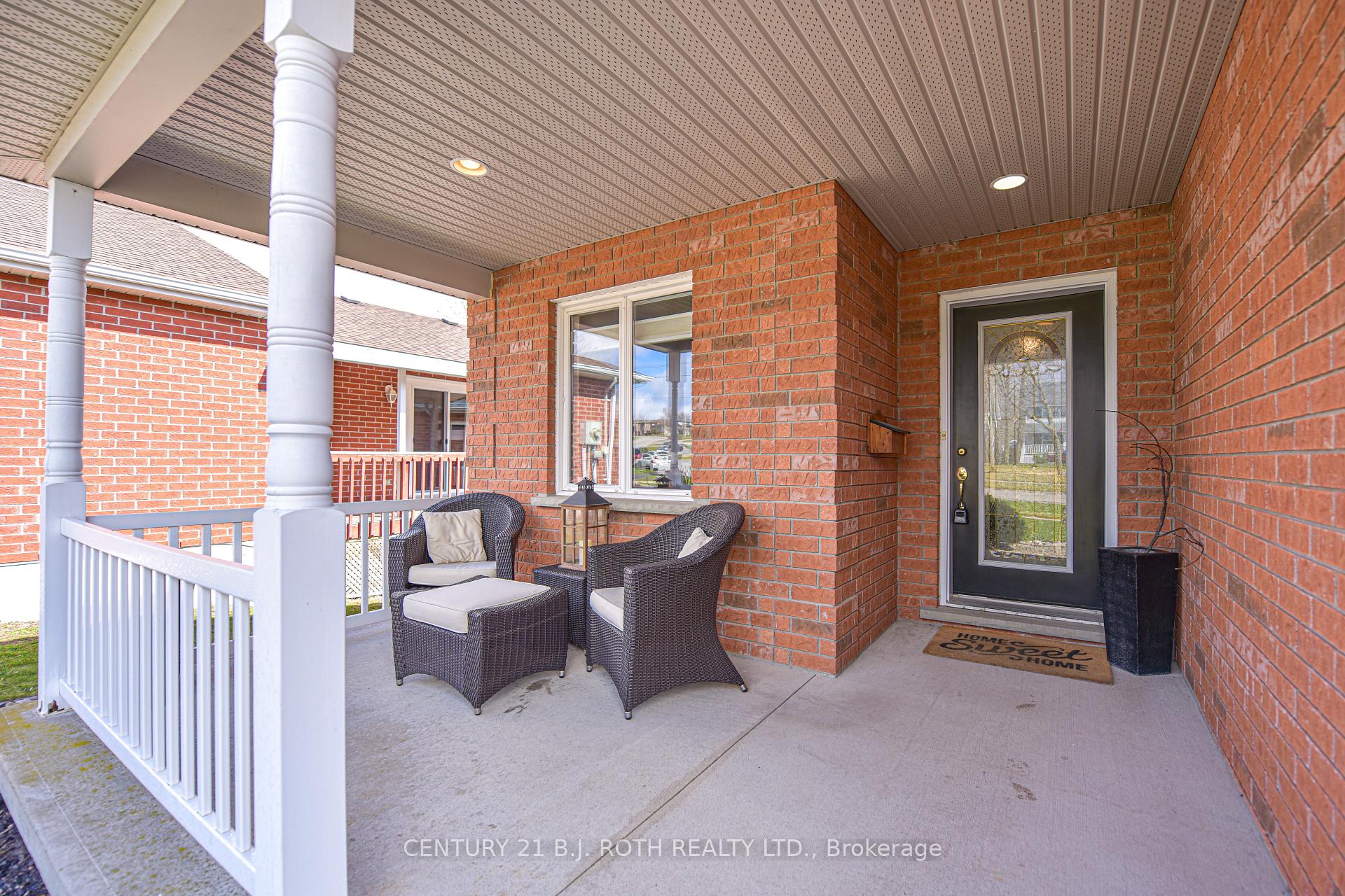 Photo 4 of 60 Woodside Drive, Orillia — HOMEH