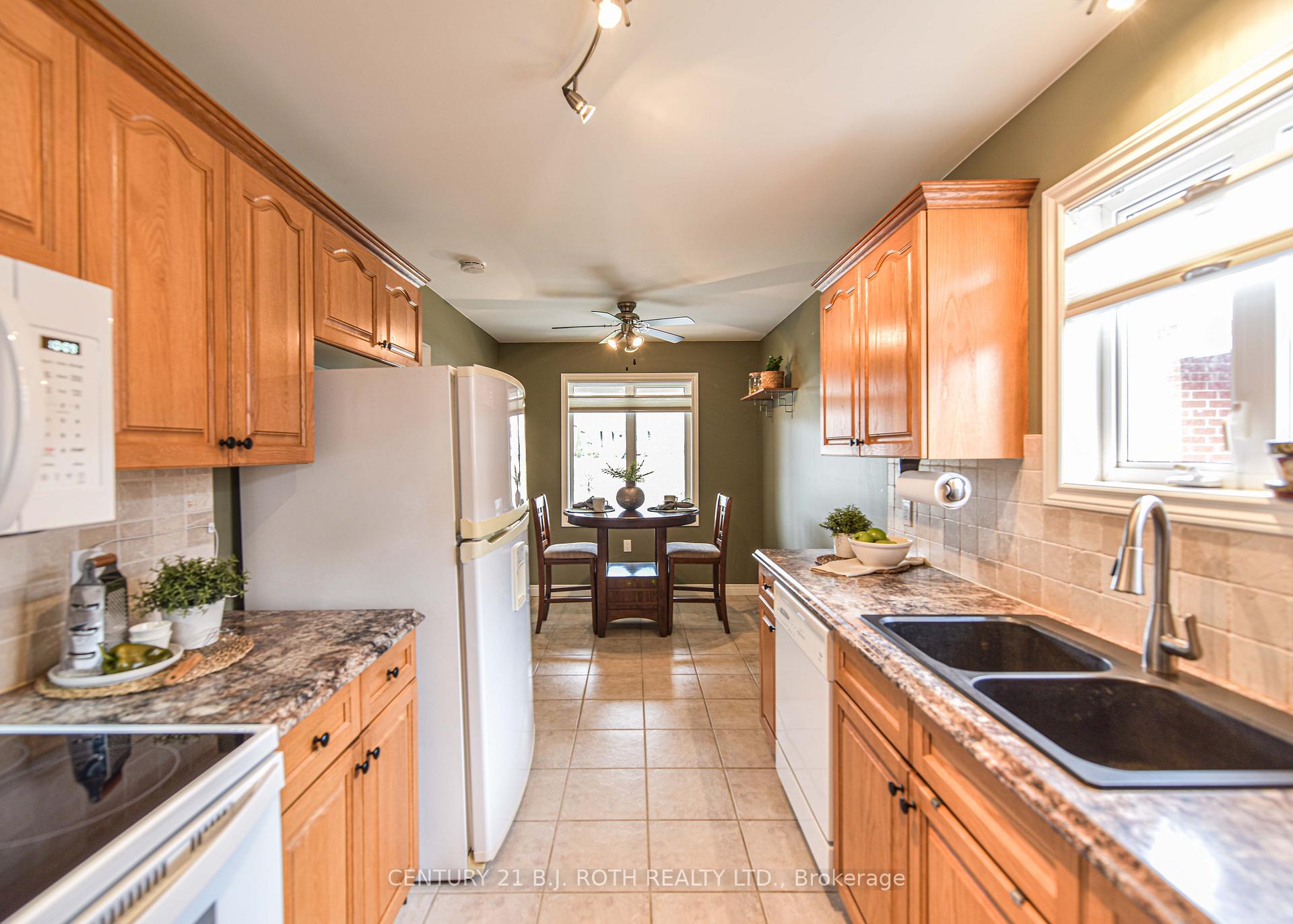 Photo 7 of 60 Woodside Drive, Orillia — HOMEH