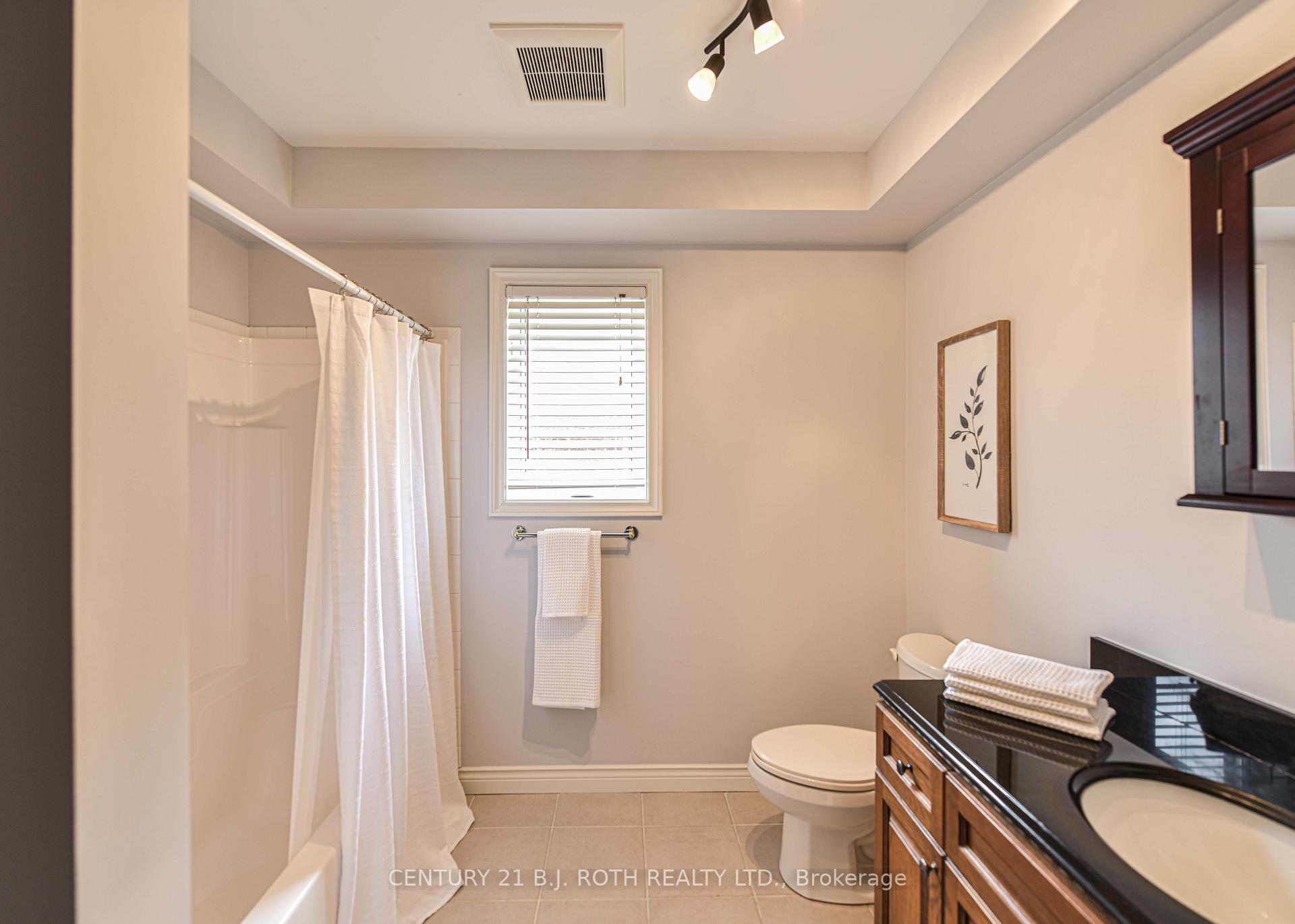 Photo 26 of 60 Woodside Drive, Orillia — HOMEH