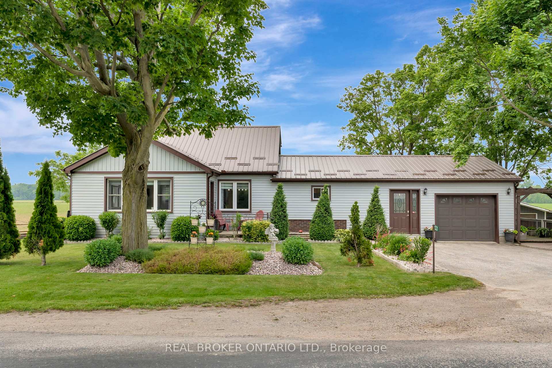 Photo 4 of 1331 12th Concession Road, Norfolk, Rural N. Walsingham — HOMEH