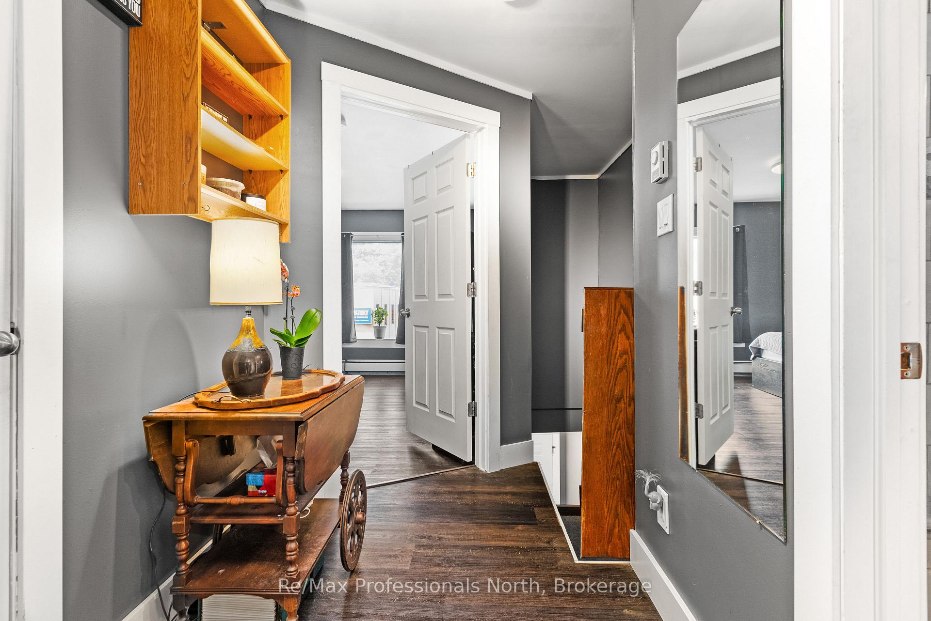 Photo 26 of 73 Coldwater Street E, Orillia — HOMEH
