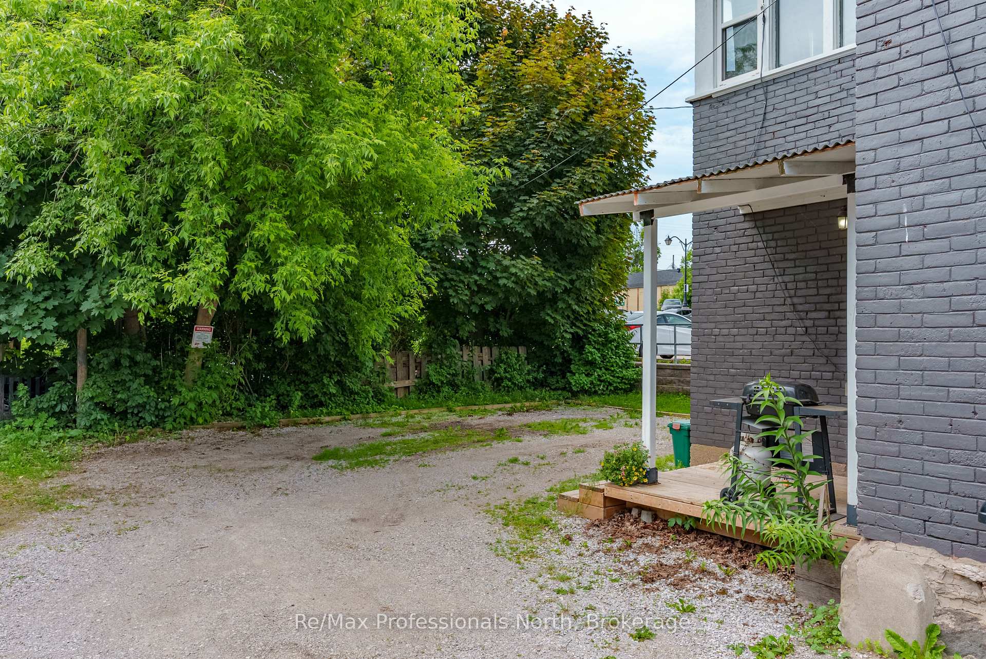 Photo 41 of 73 Coldwater Street E, Orillia — HOMEH