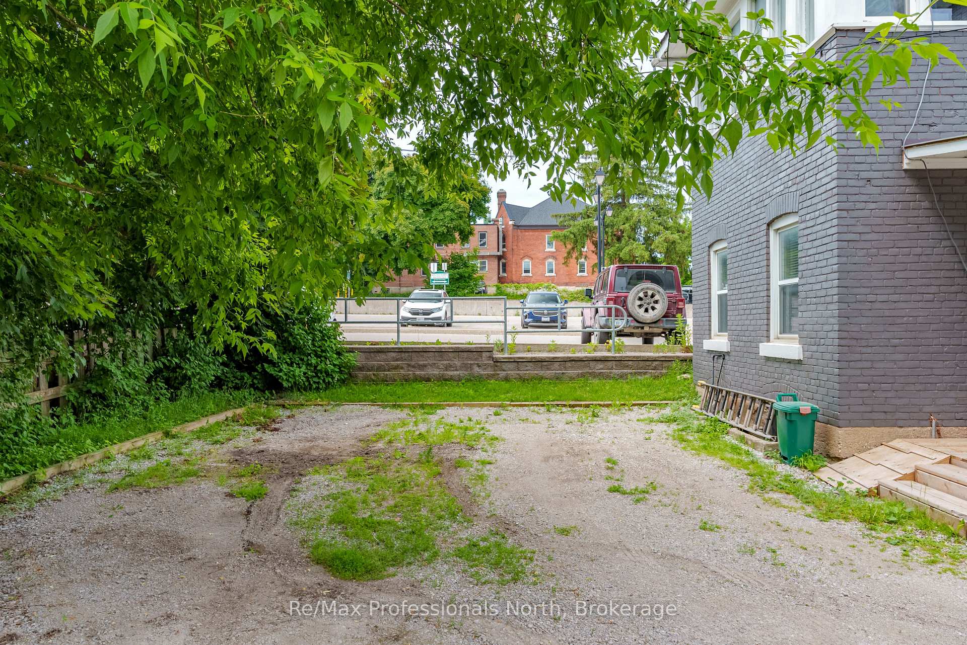 Photo 42 of 73 Coldwater Street E, Orillia — HOMEH