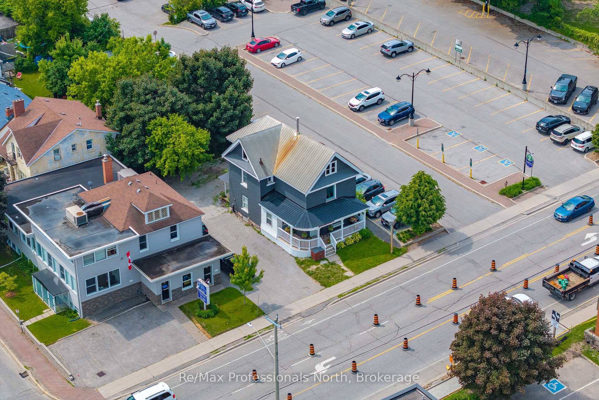 Photo 43 of 73 Coldwater Street E, Orillia — HOMEH