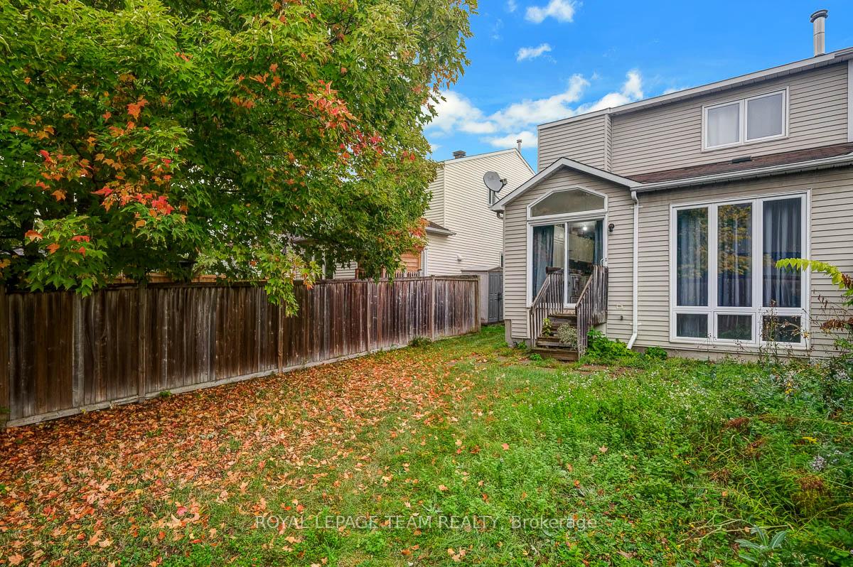 Photo 16 of 613 Latour Crescent, Ottawa, Fallingbrook/Gardenway South — HOMEH