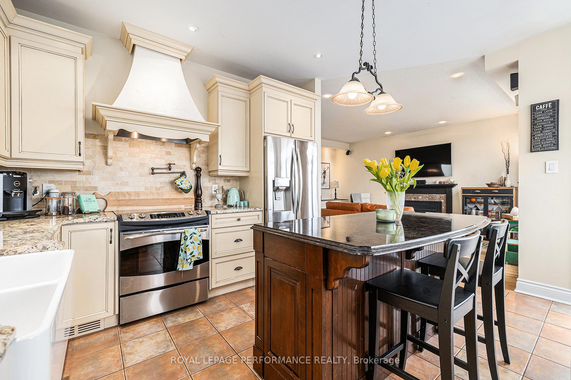 Photo 7 of 6899 Edgar Brault Street, Ottawa, Orleans/Sunridge — HOMEH