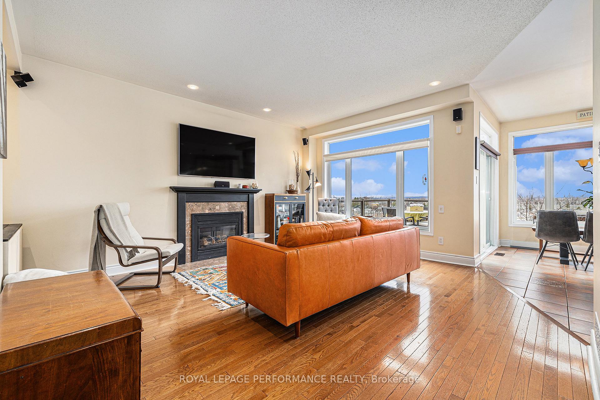 Photo 9 of 6899 Edgar Brault Street, Ottawa, Orleans/Sunridge — HOMEH