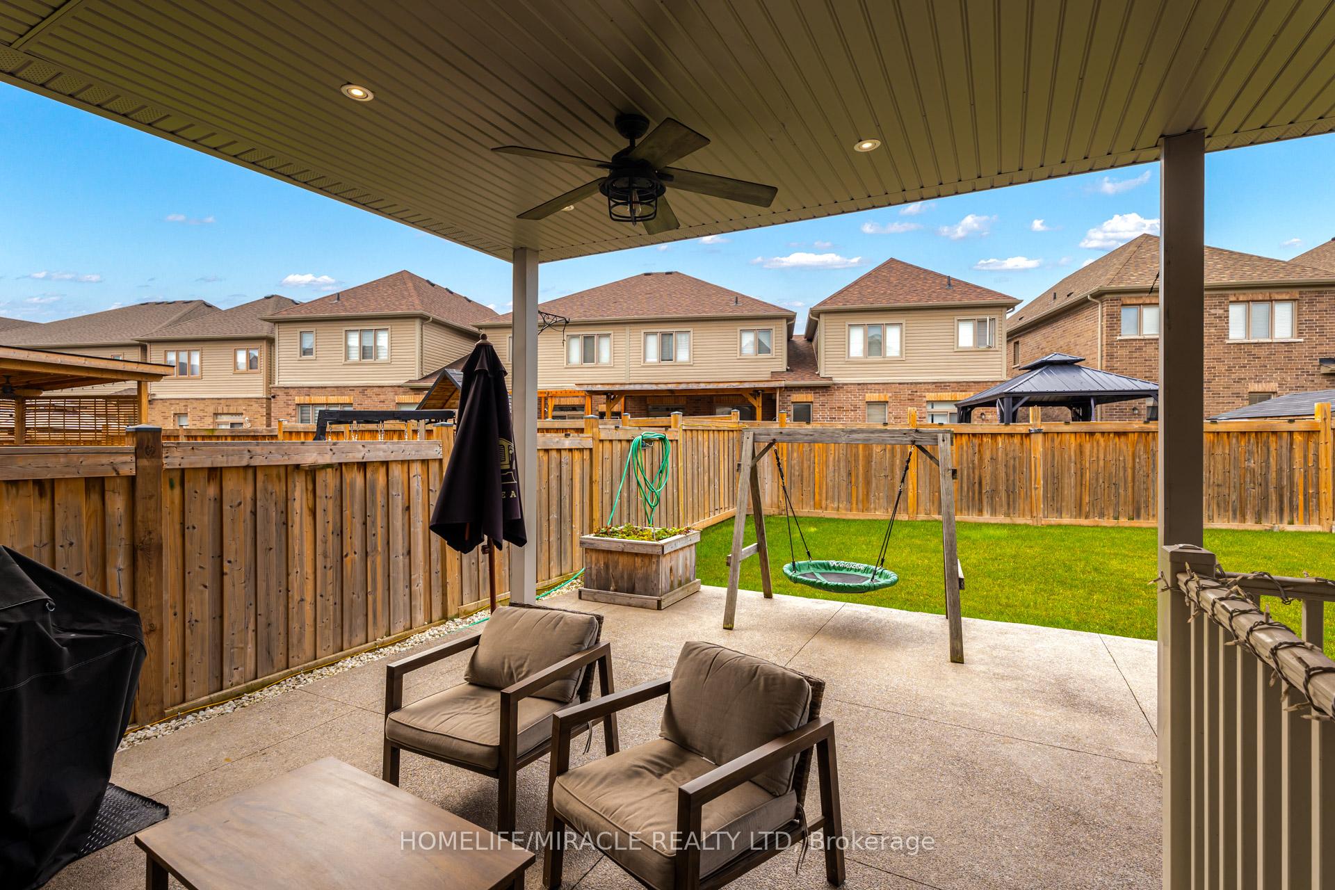 Photo 37 of 54 Hoard Avenue, New Tecumseth, Alliston — HOMEH