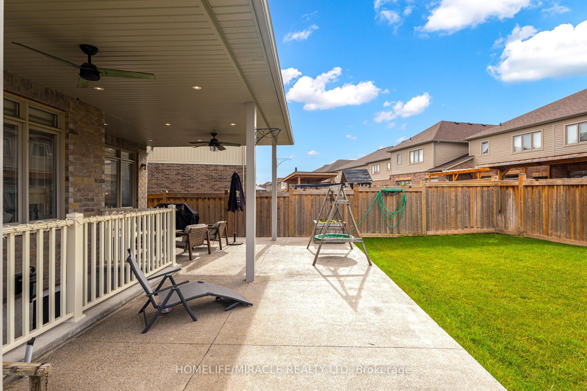 Photo 39 of 54 Hoard Avenue, New Tecumseth, Alliston — HOMEH