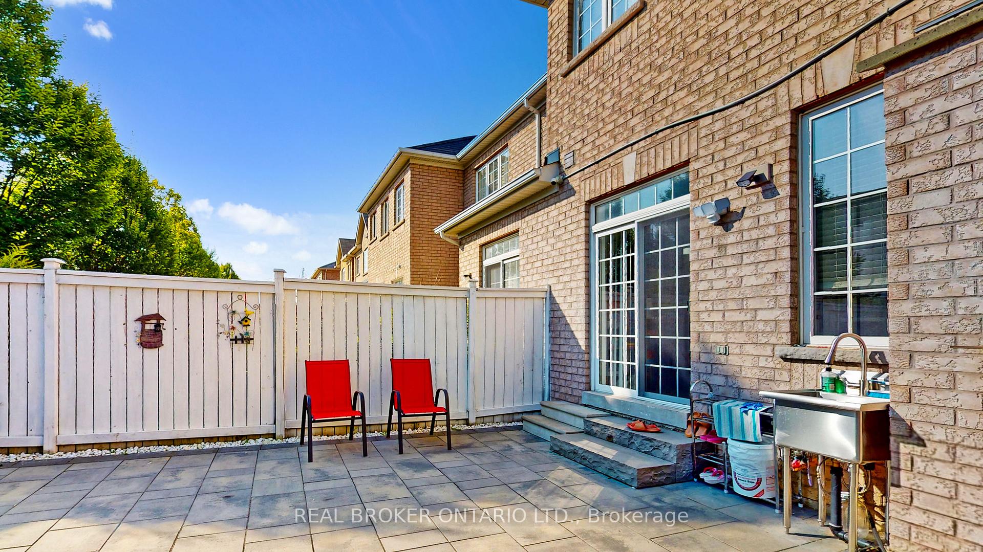 Photo 29 of Unit Basemet, 71 Kincaid Lane, Markham, Middlefield — HOMEH