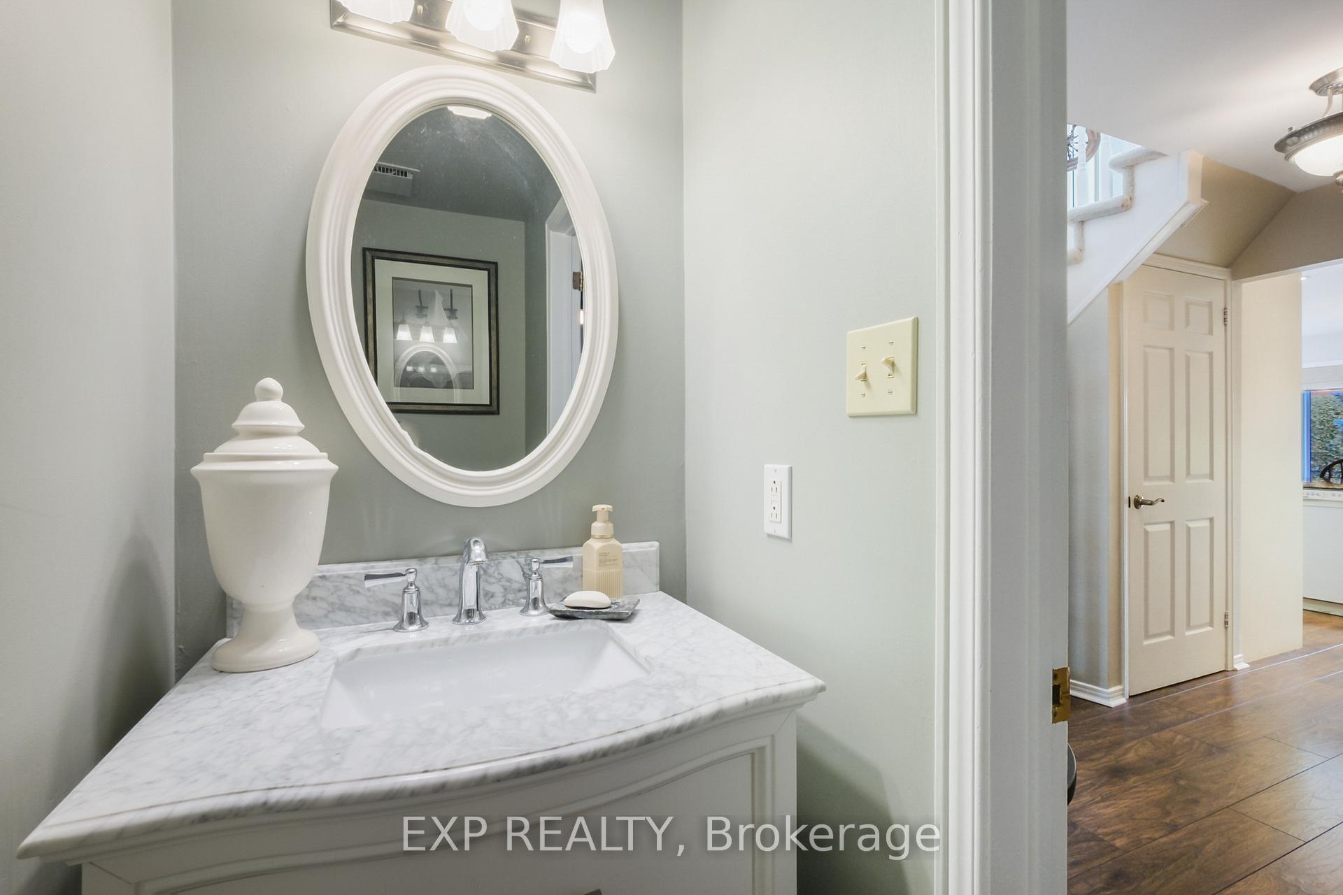 Photo 4 of 6182 Voyageur Drive, Ottawa, Convent Glen — HOMEH