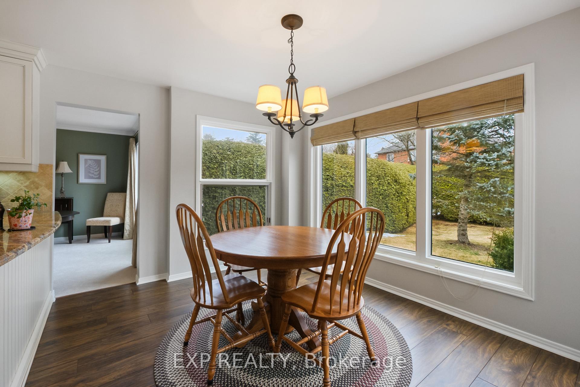 Photo 11 of 6182 Voyageur Drive, Ottawa, Convent Glen — HOMEH