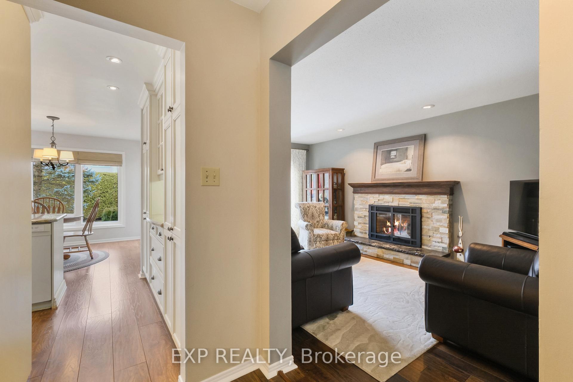 Photo 13 of 6182 Voyageur Drive, Ottawa, Convent Glen — HOMEH