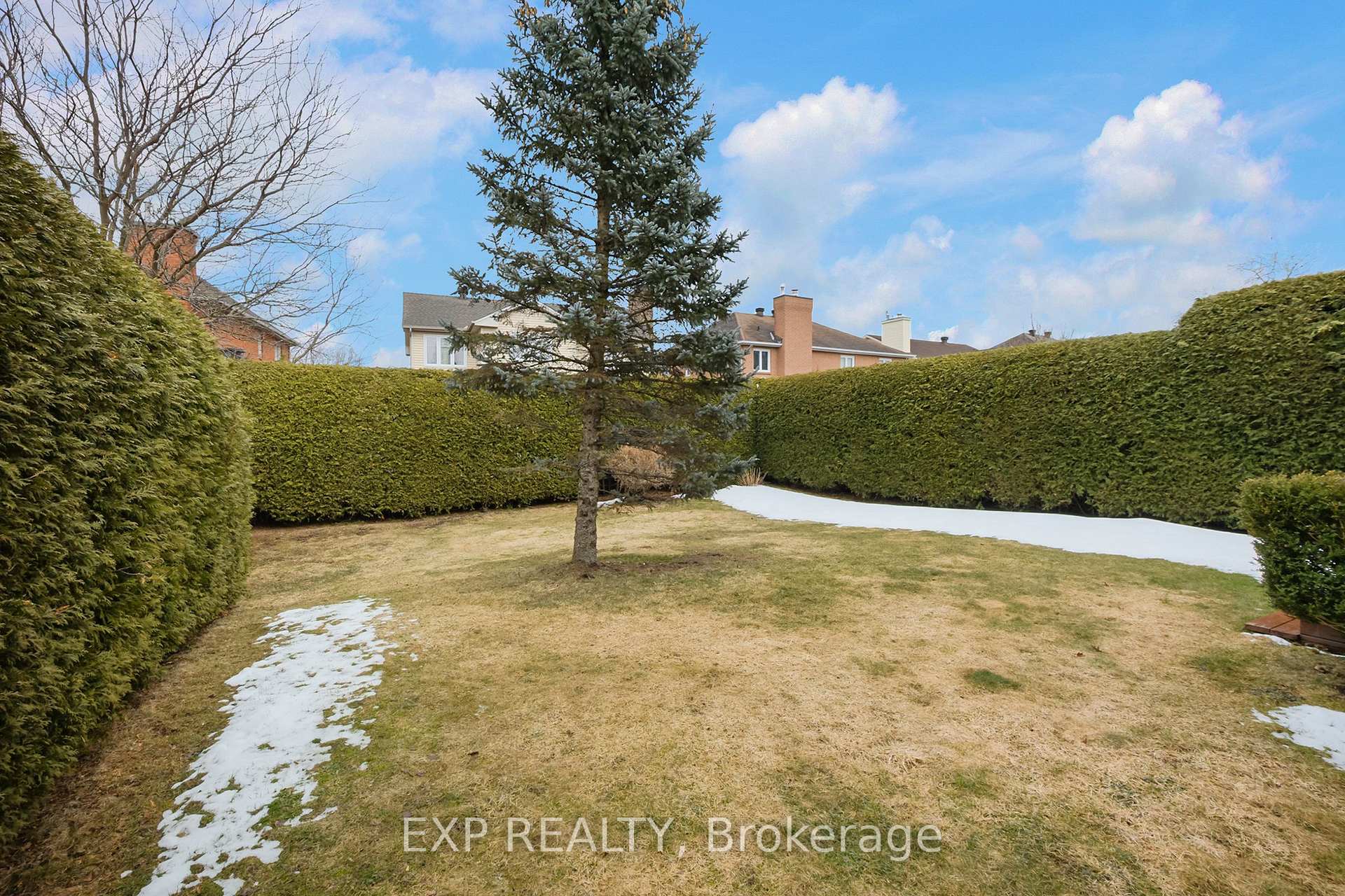 Photo 32 of 6182 Voyageur Drive, Ottawa, Convent Glen — HOMEH