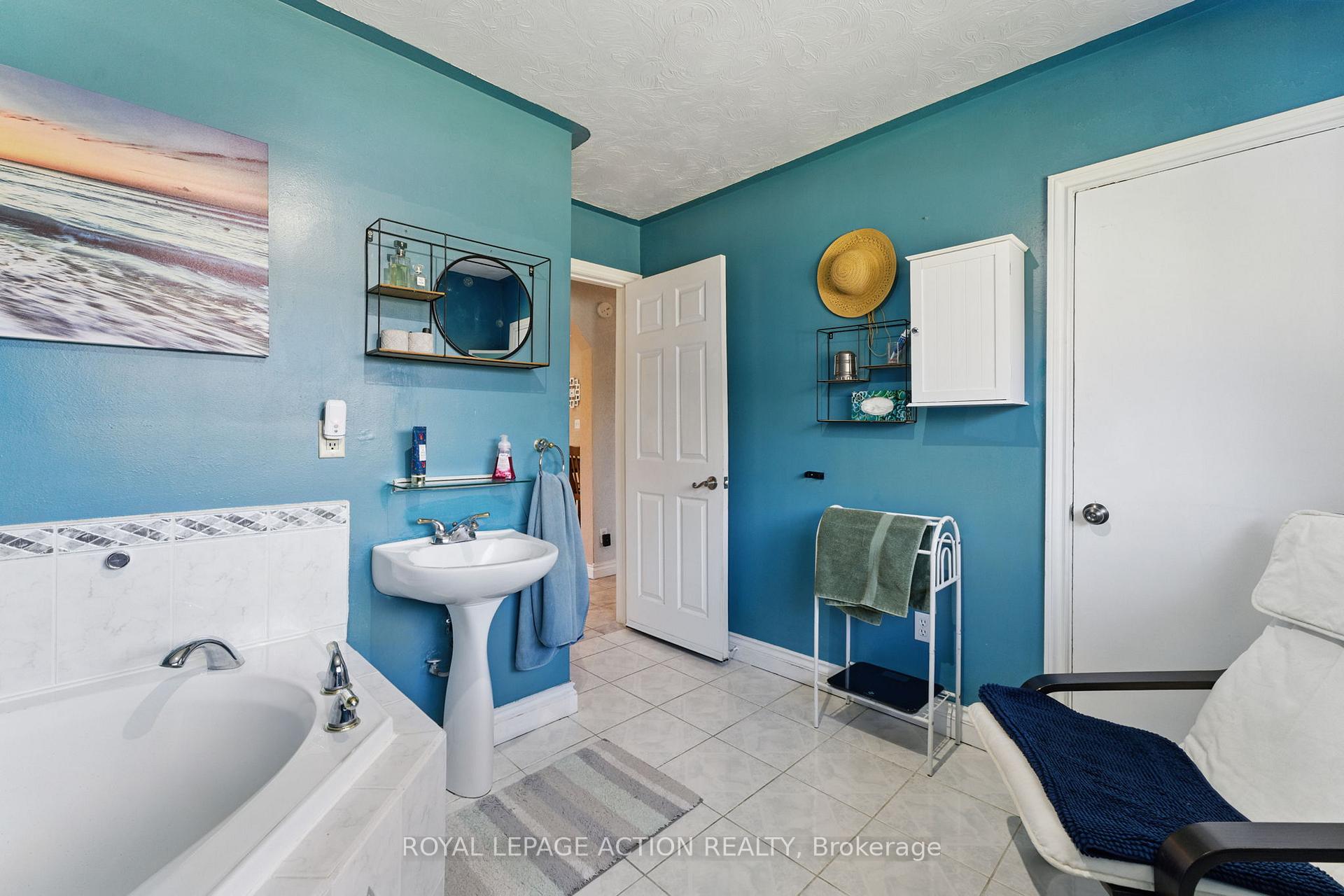 Photo 13 of 917 Windham Rd 11, Norfolk, Ellaton — HOMEH