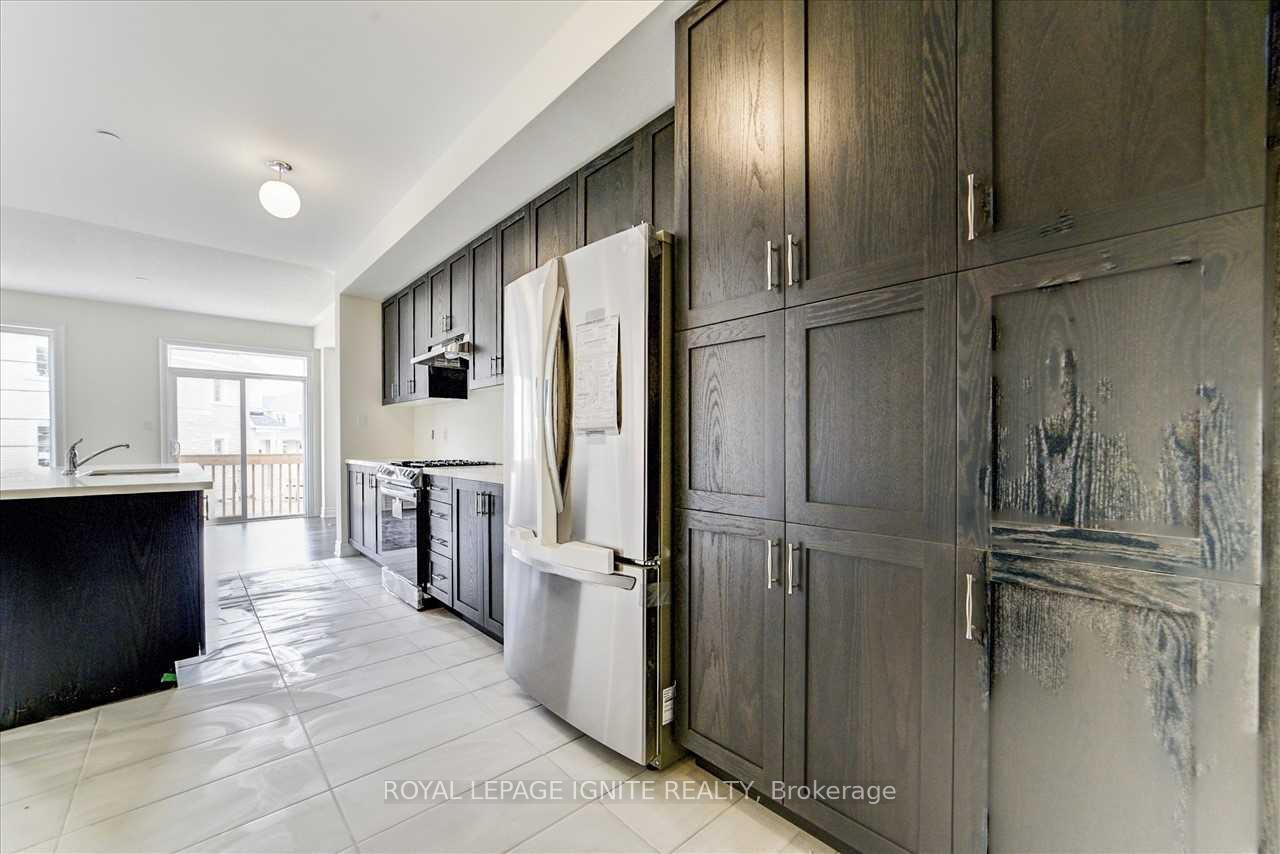Photo 2 of 66 Erintol Way, Markham, Cedarwood — HOMEH