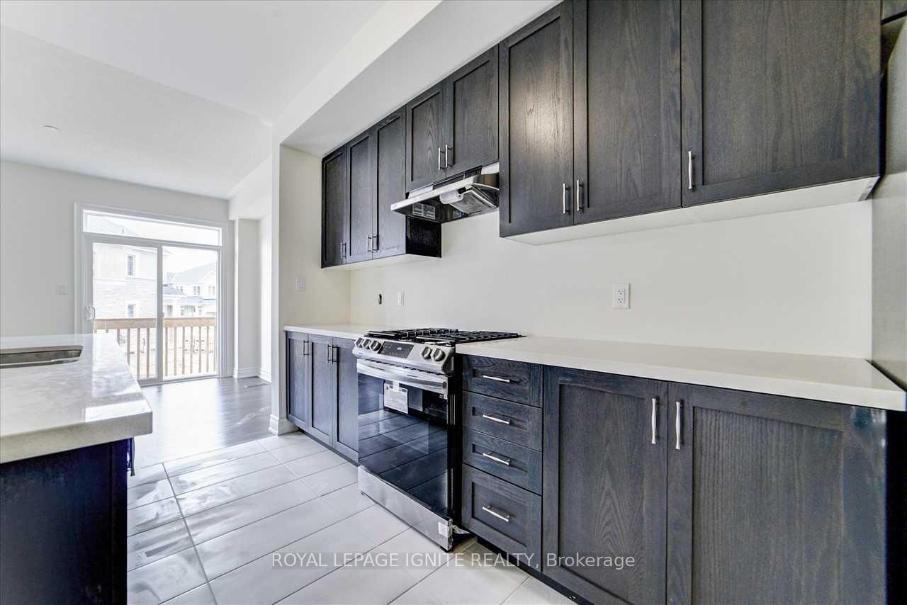 Photo 6 of 66 Erintol Way, Markham, Cedarwood — HOMEH
