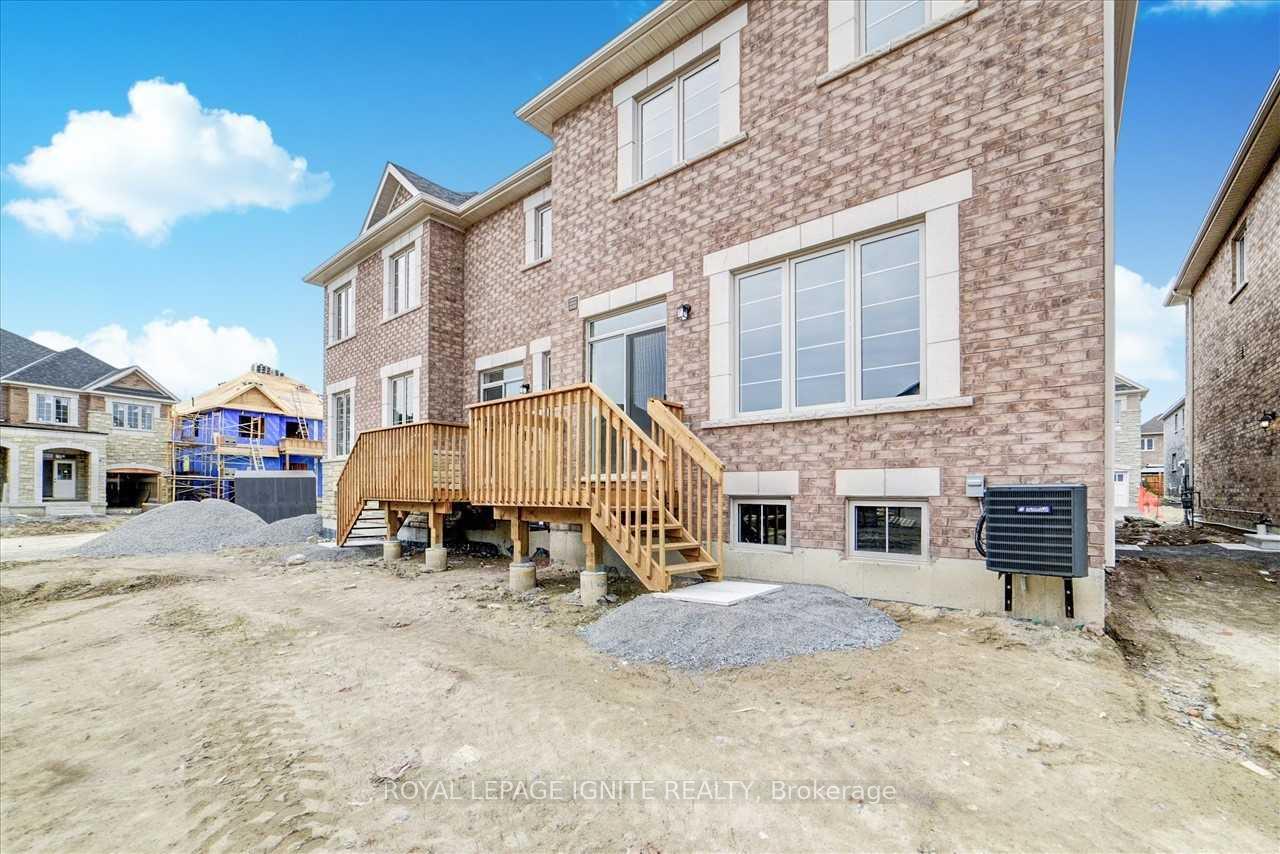 Photo 24 of 66 Erintol Way, Markham, Cedarwood — HOMEH