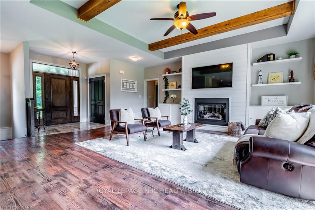 Photo 7 of 1161 Effingham St, Pelham, Fonthill — HOMEH