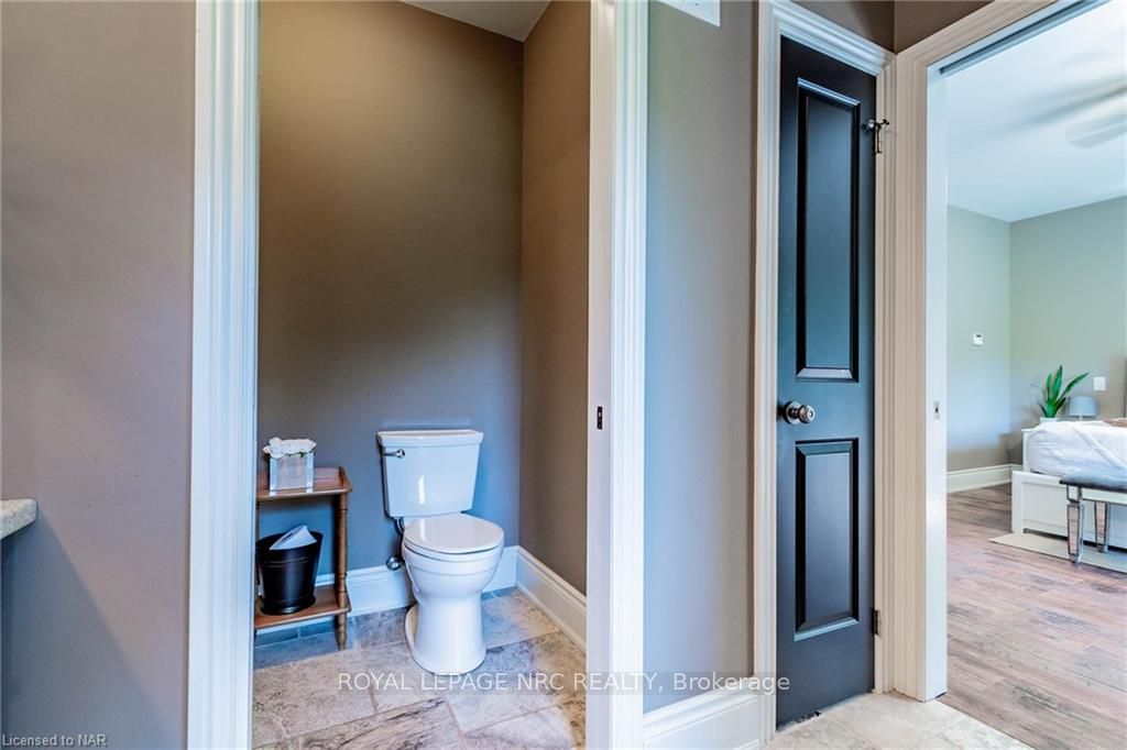 Photo 21 of 1161 Effingham St, Pelham, Fonthill — HOMEH