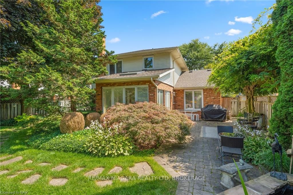 Photo 37 of 3 Townsend Circle, Pelham, Fonthill — HOMEH