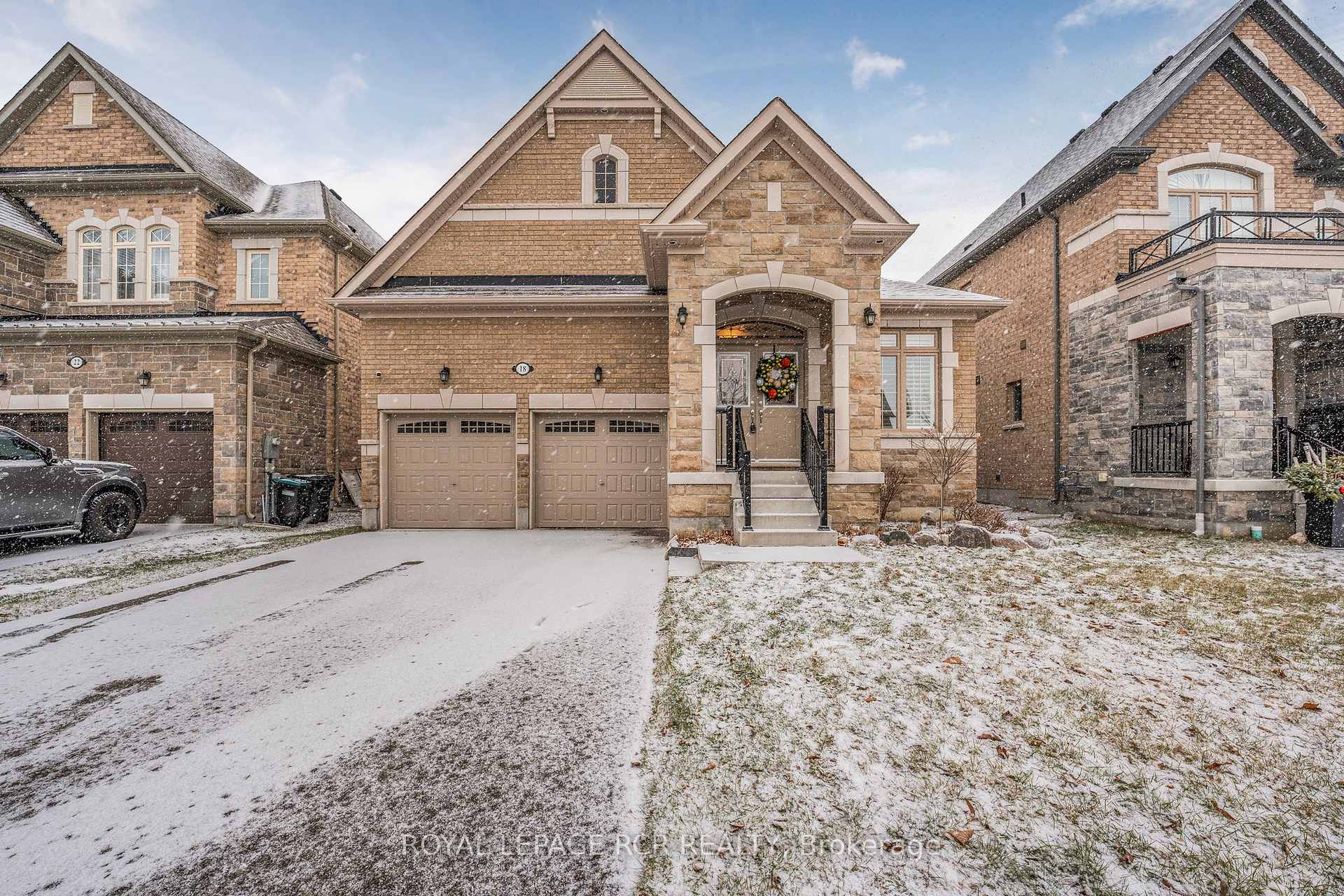 Photo 1 of 18 Dowling Road, New Tecumseth, Alliston — HOMEH