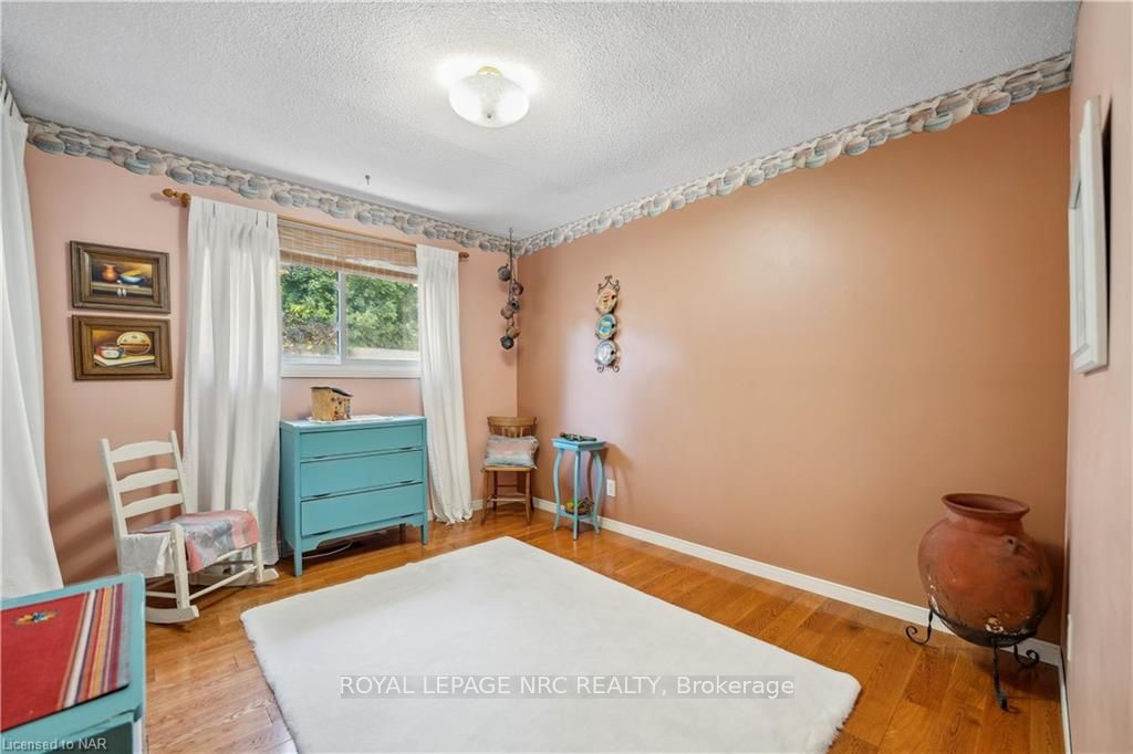 Photo 27 of 4 Fallingbrook Drive, Pelham, Fonthill — HOMEH