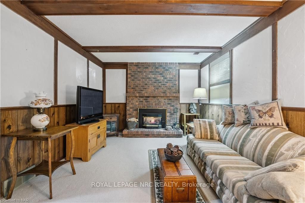 Photo 32 of 4 Fallingbrook Drive, Pelham, Fonthill — HOMEH