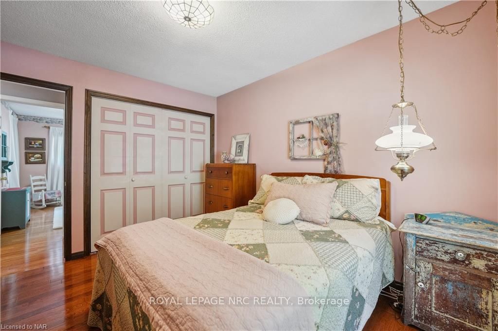 Photo 26 of 4 Fallingbrook Drive, Pelham, Fonthill — HOMEH