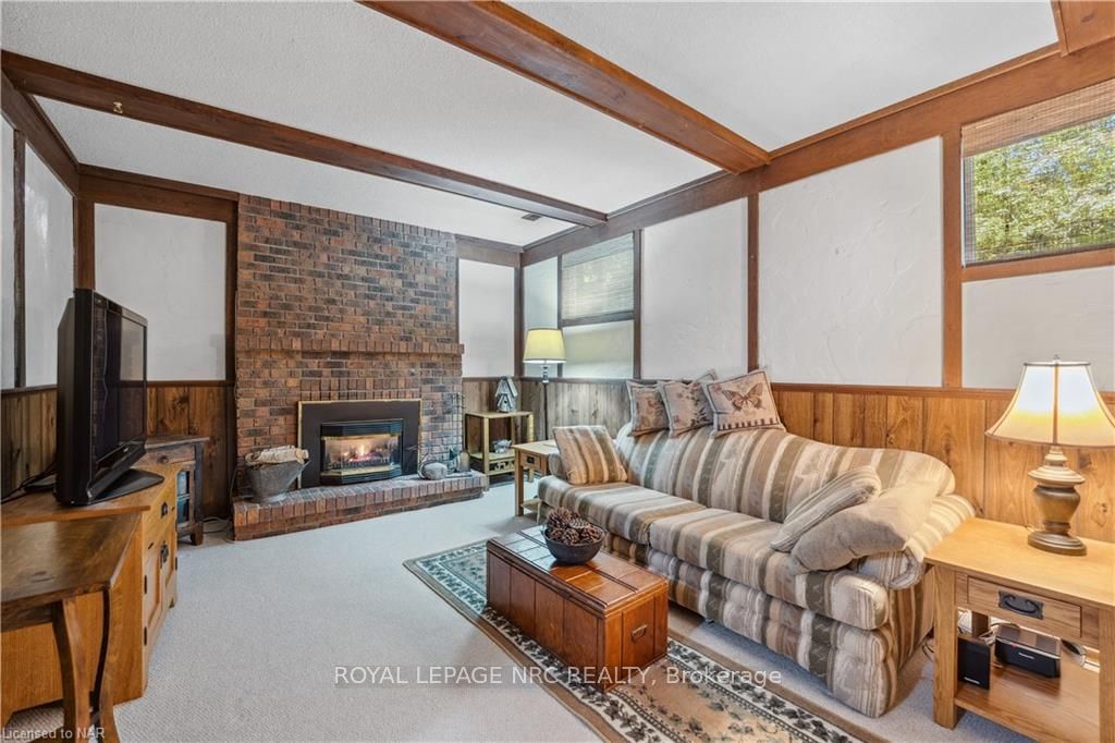 Photo 31 of 4 Fallingbrook Drive, Pelham, Fonthill — HOMEH