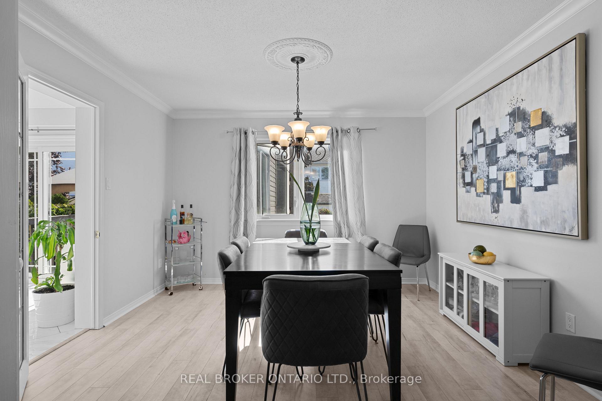 Photo 10 of 618 Tourelle Drive, Ottawa, Fallingbrook/Gardenway South — HOMEH