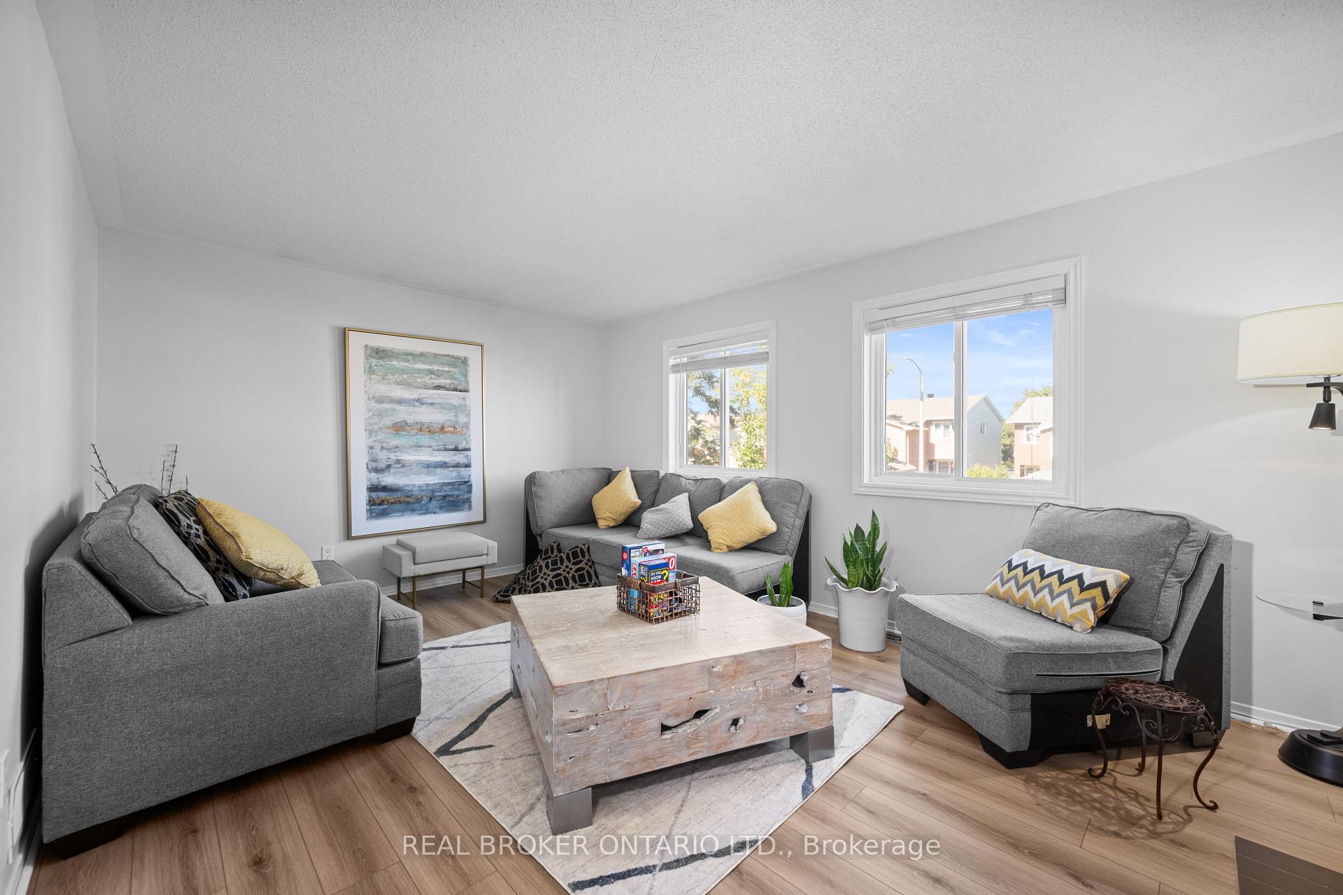 Photo 18 of 618 Tourelle Drive, Ottawa, Fallingbrook/Gardenway South — HOMEH