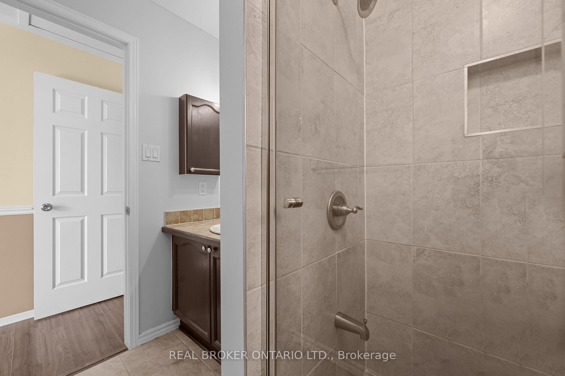 Photo 25 of 618 Tourelle Drive, Ottawa, Fallingbrook/Gardenway South — HOMEH