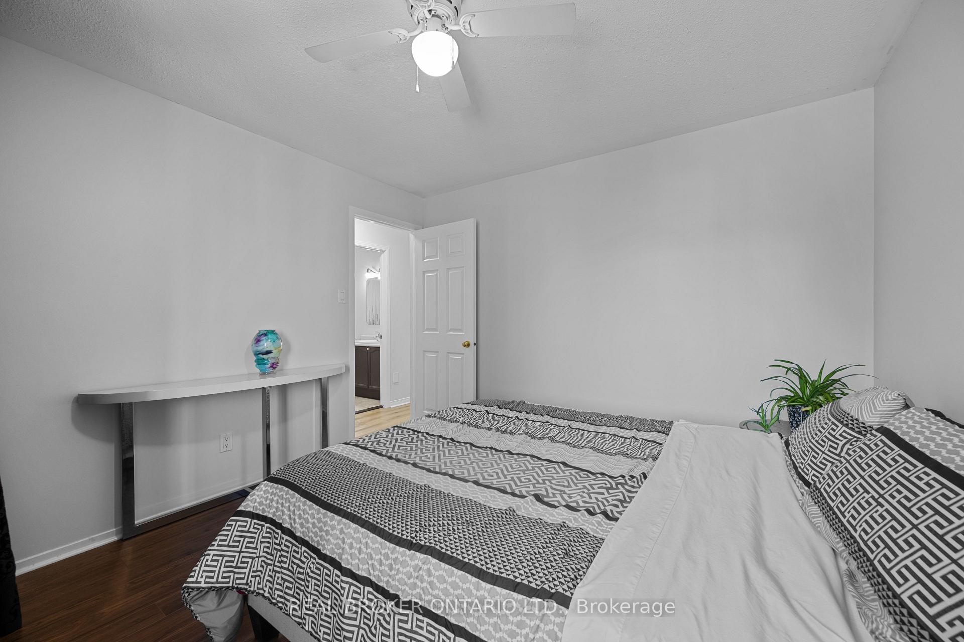 Photo 27 of 618 Tourelle Drive, Ottawa, Fallingbrook/Gardenway South — HOMEH