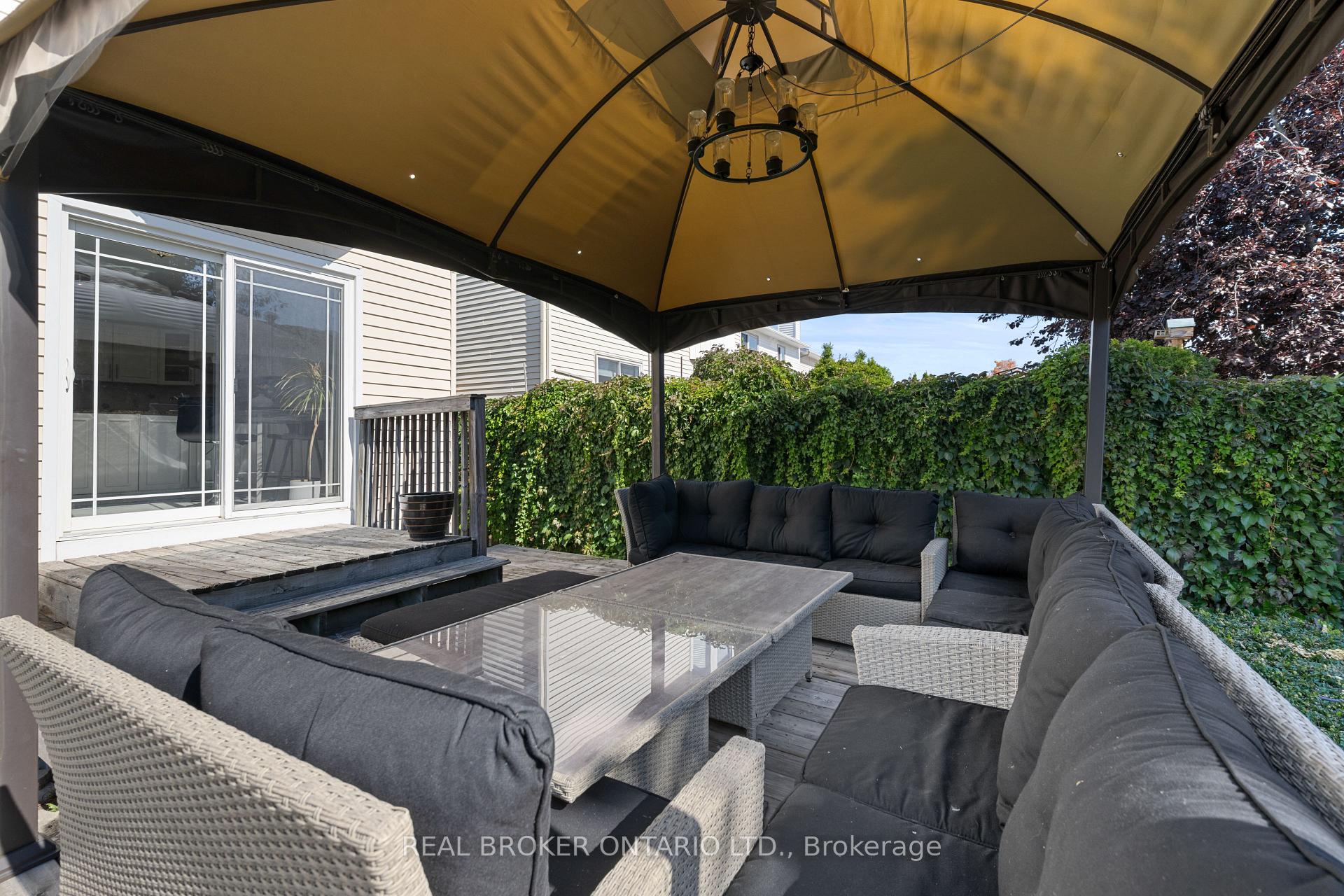 Photo 36 of 618 Tourelle Drive, Ottawa, Fallingbrook/Gardenway South — HOMEH