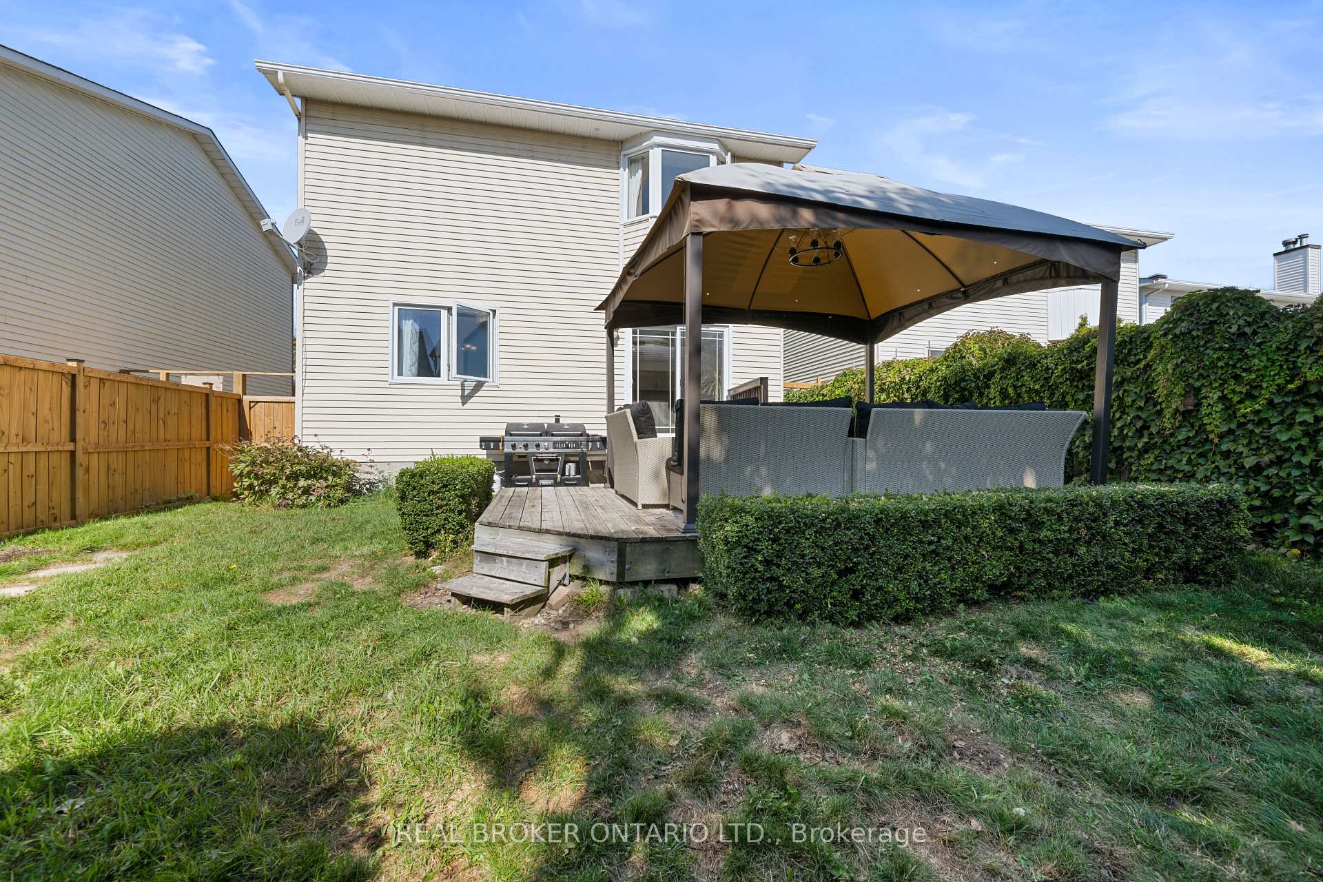 Photo 38 of 618 Tourelle Drive, Ottawa, Fallingbrook/Gardenway South — HOMEH