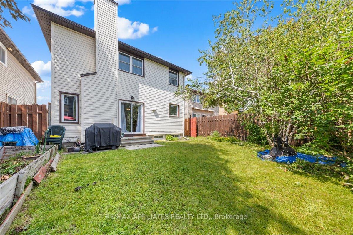 Photo 34 of 300 Sylvie Terrace, Ottawa, Bilberry Creek/Queenswood Heights — HOMEH