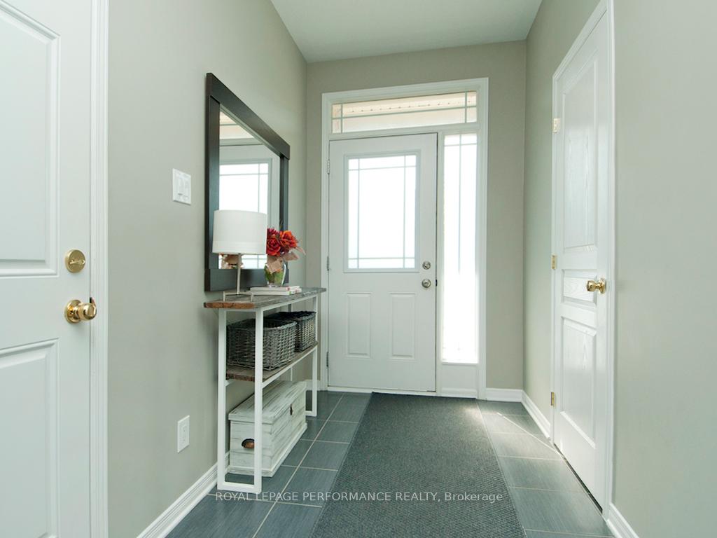 Photo 2 of 309 Travis Street, Ottawa, Mer Bleue/Bradley Estates/Anderson Park — HOMEH