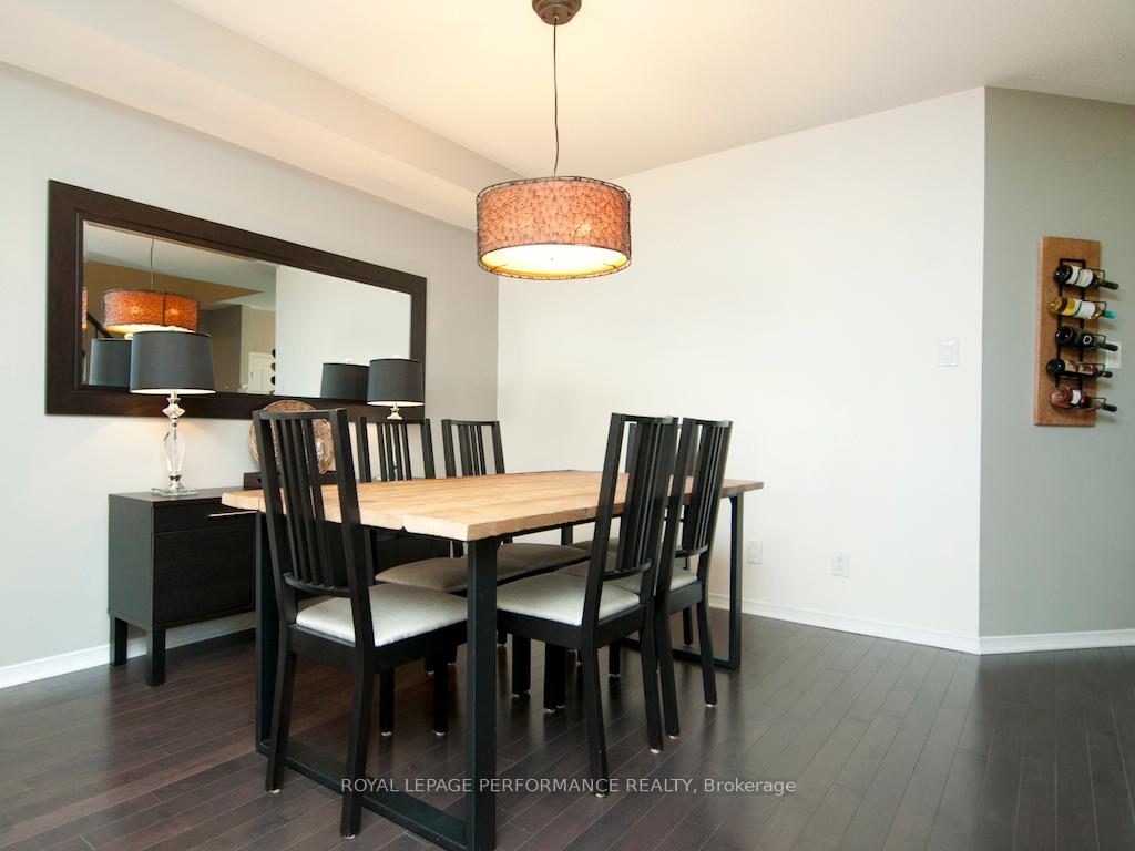 Photo 5 of 309 Travis Street, Ottawa, Mer Bleue/Bradley Estates/Anderson Park — HOMEH