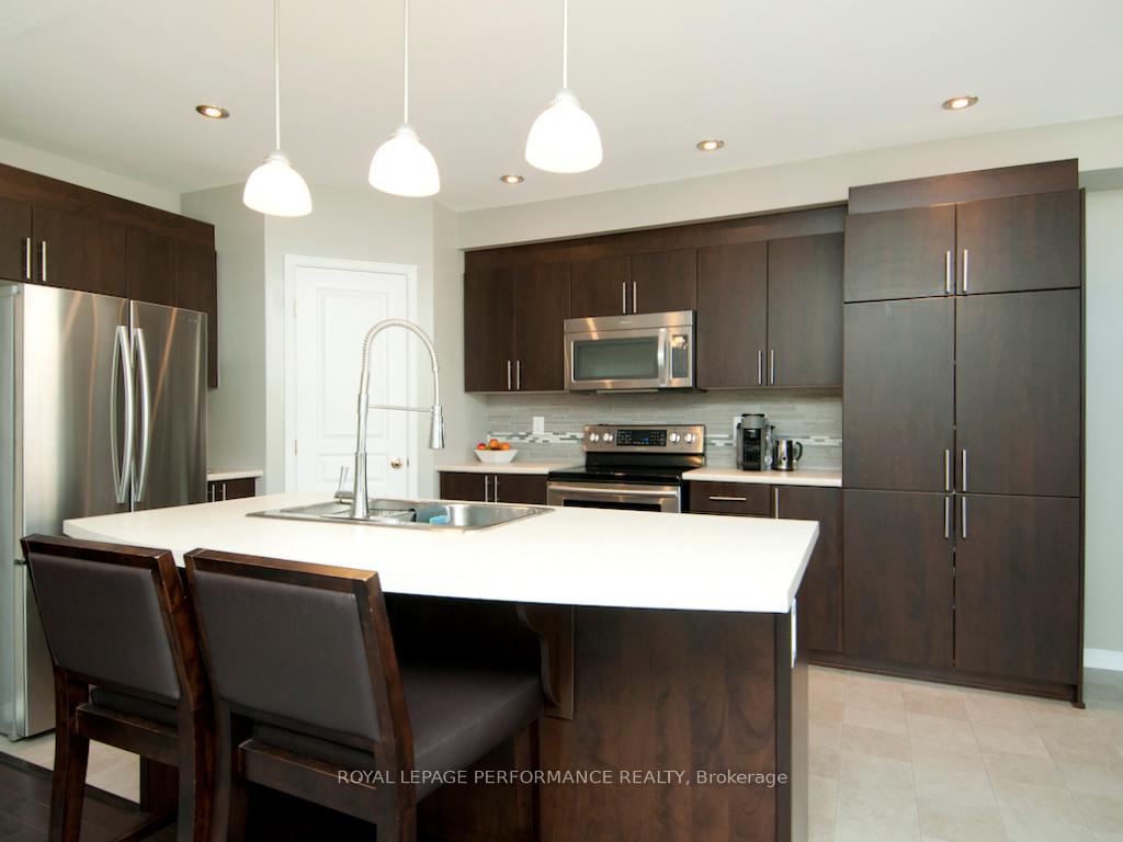 Photo 8 of 309 Travis Street, Ottawa, Mer Bleue/Bradley Estates/Anderson Park — HOMEH